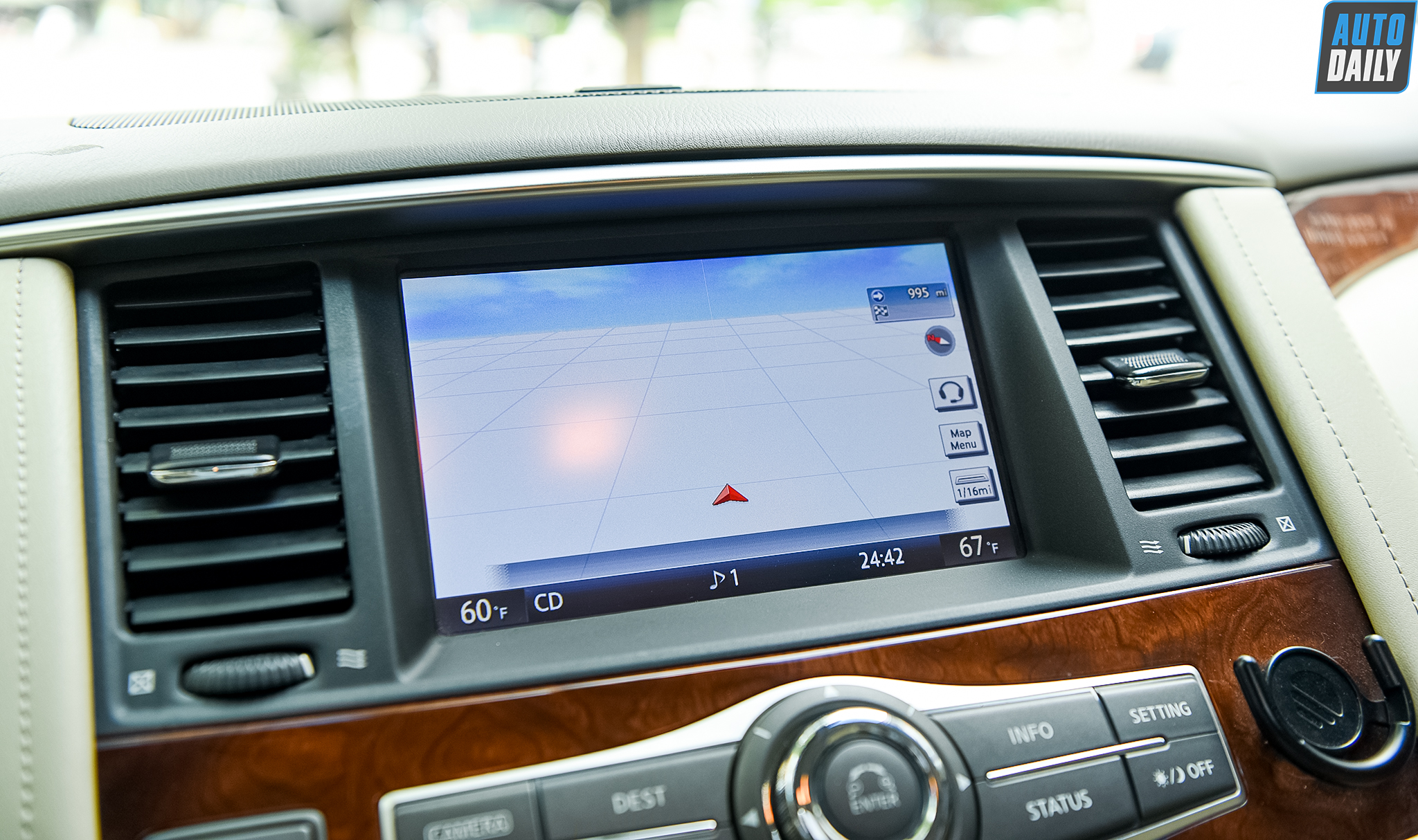 Infiniti QX80 2015 chạy gần 80.000 km bán lại giá hơn 3 tỷ qx80-2021-8.jpg