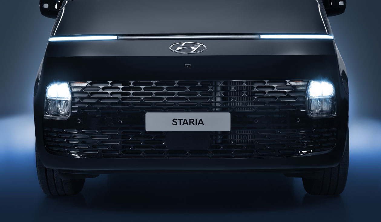 Hyundai Staria 2022 launched in Thailand, the price converted from 1.22 billion VND 08-hyundai-staria-launches-in-thailand.jpg
