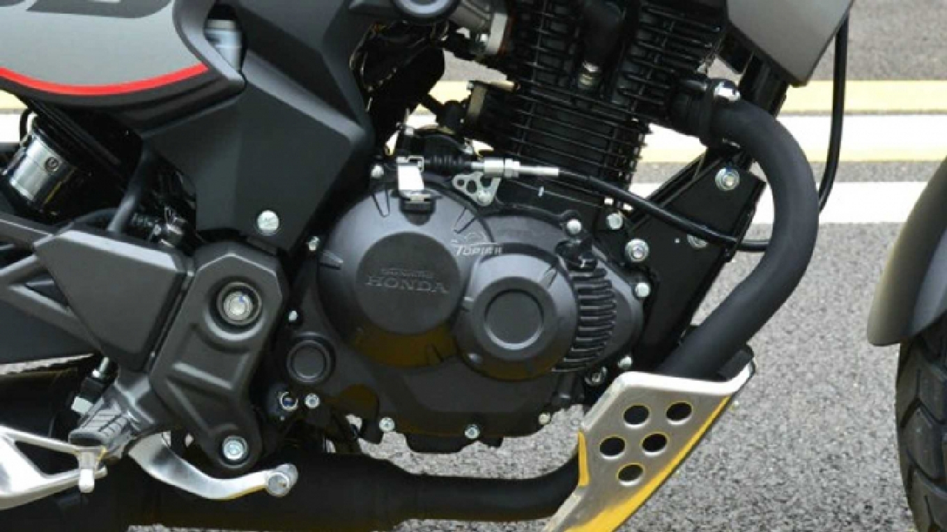 Honda CBF190 TR Special Edition ra mắt, có giá hơn 2.700 USD Honda CBF190 TR Special Edition  (1).jpg