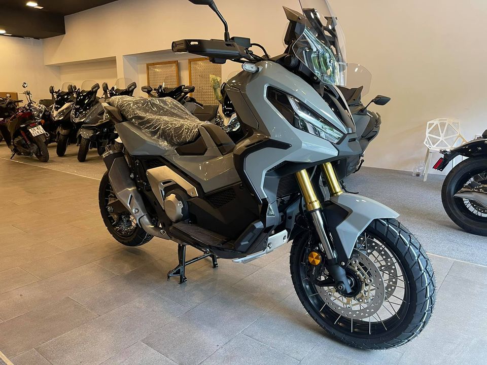 Honda%20X-ADV%202021%20(2).jpg