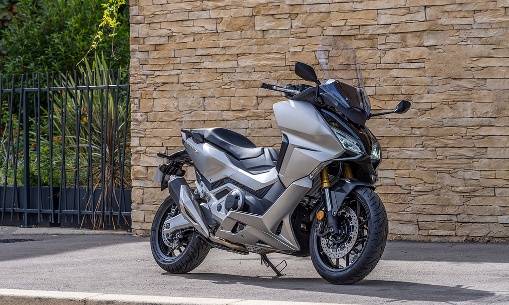 Honda Forza 750 2021 - Xe tay ga có thiết kế đẹp nhất năm 2021 về Việt Nam Honda-Forza-750-2021 (3).jpg