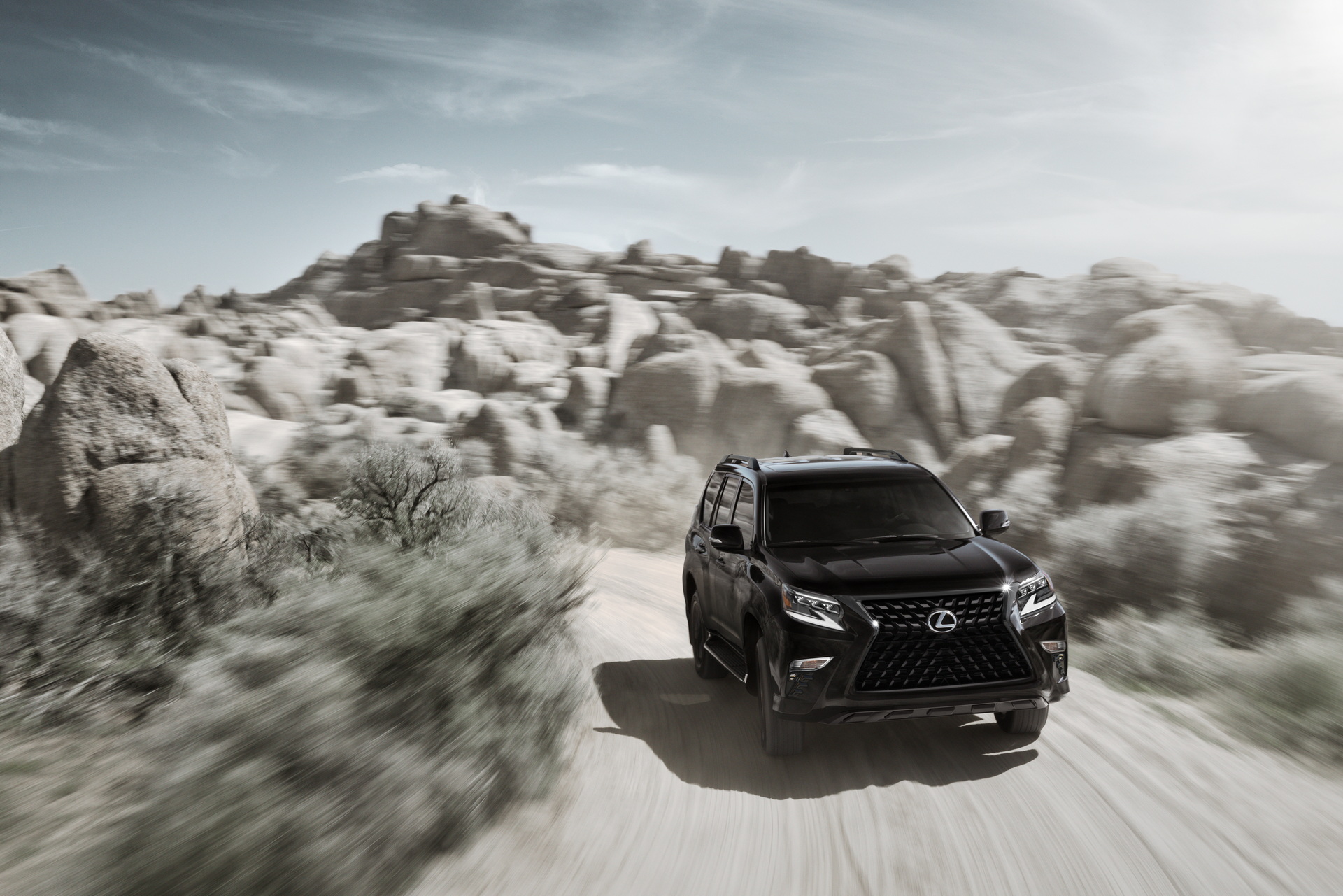 2022-lexus-gx-black-line-3-2.jpg