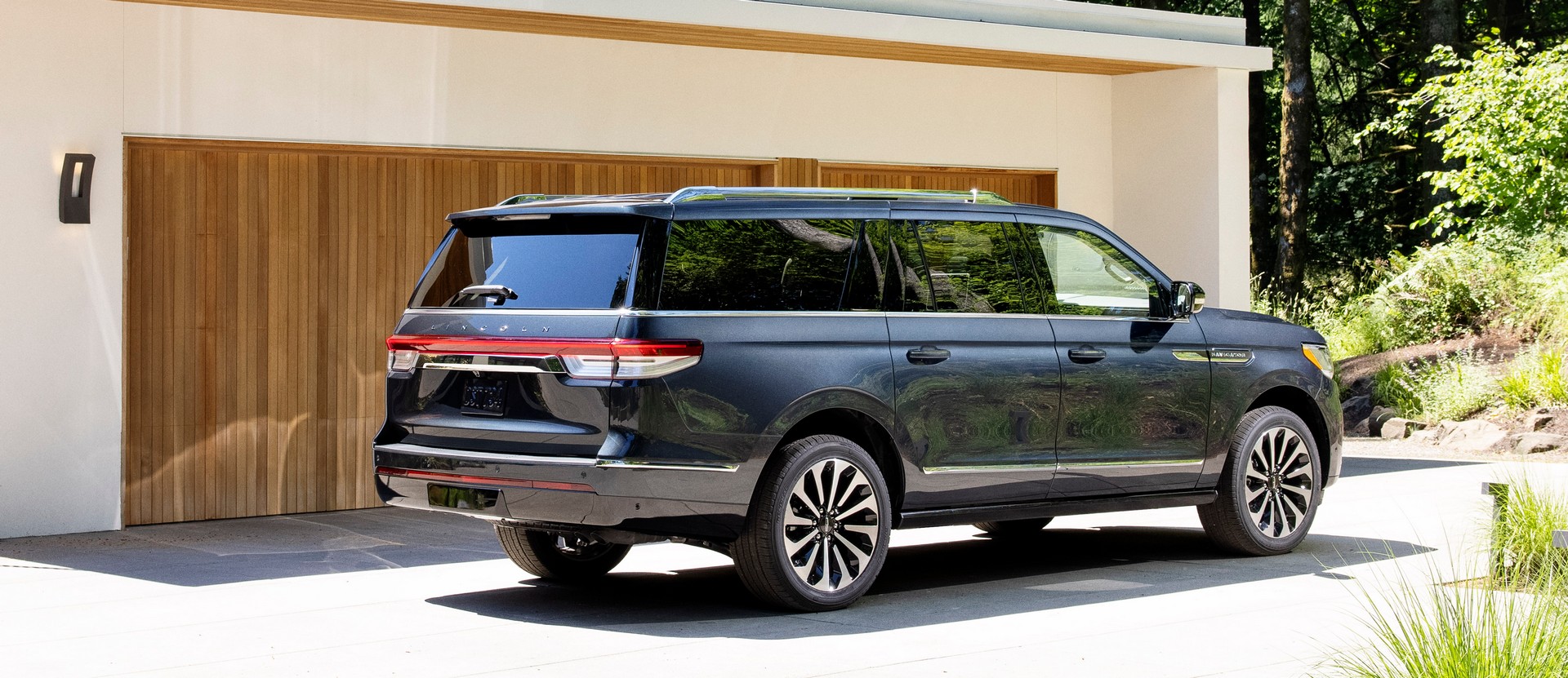 2022-lincoln-navigator-31.jpg