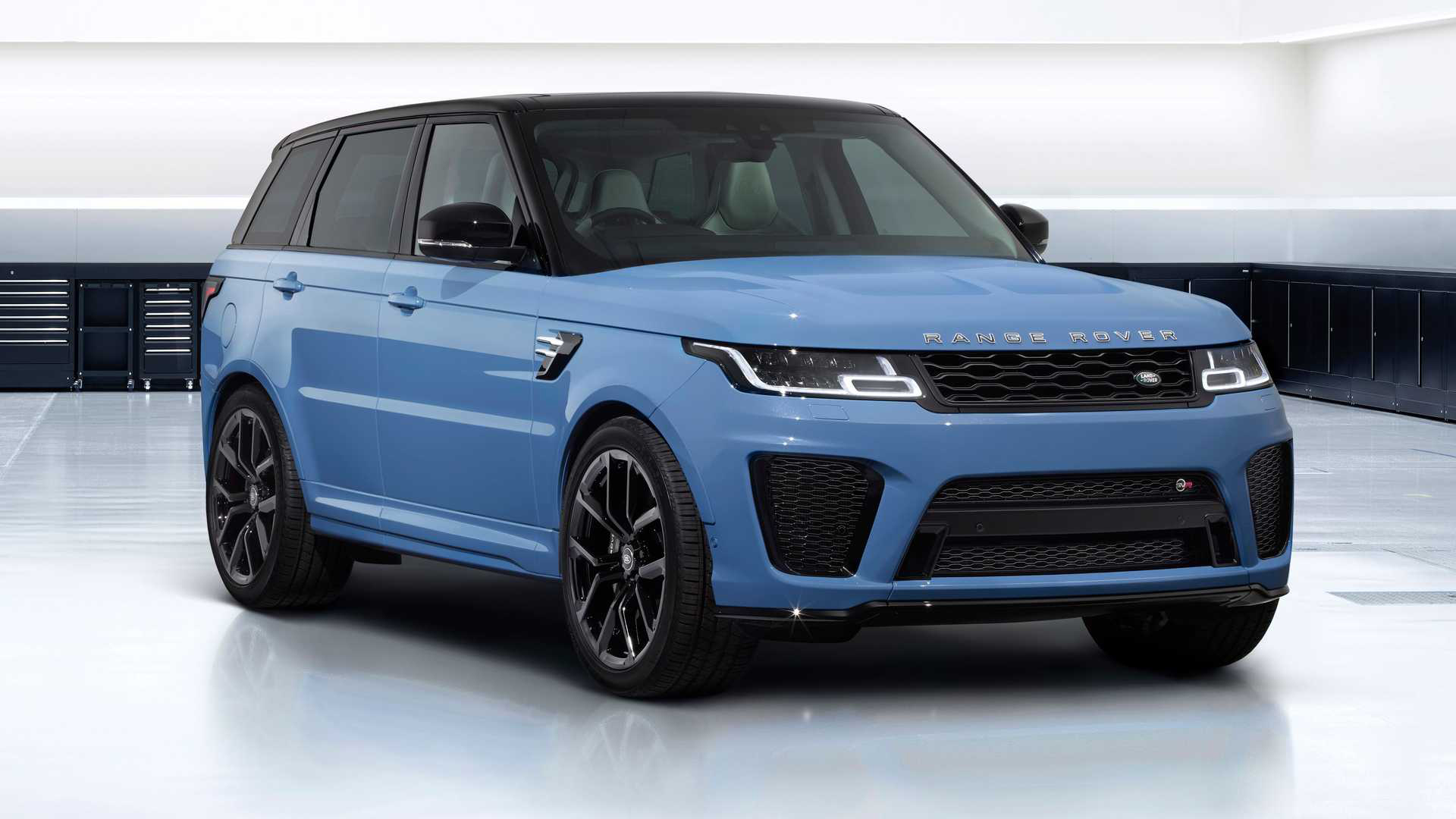 2022-range-rover-sport-svr-ultimate-edition-3.jpg