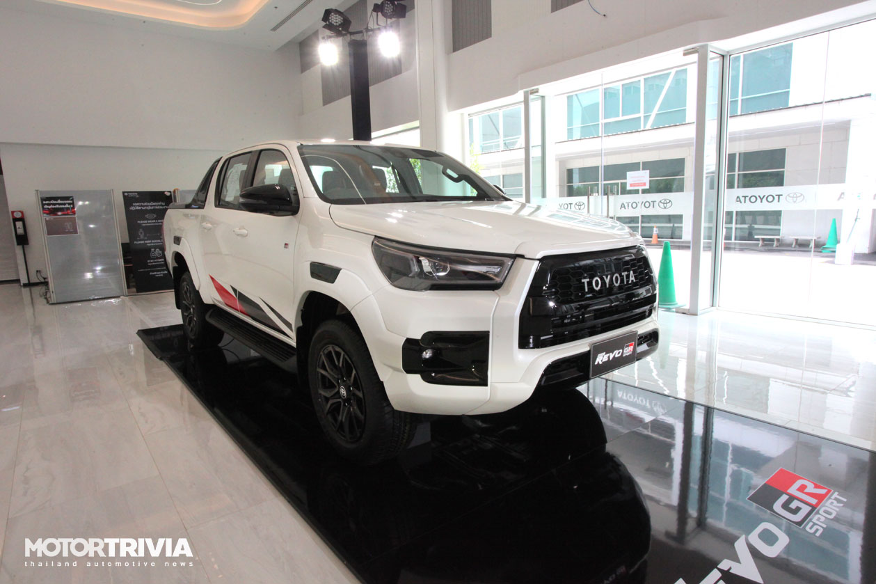 01-toyota-hilux-revo-gr-sport-2021.jpg