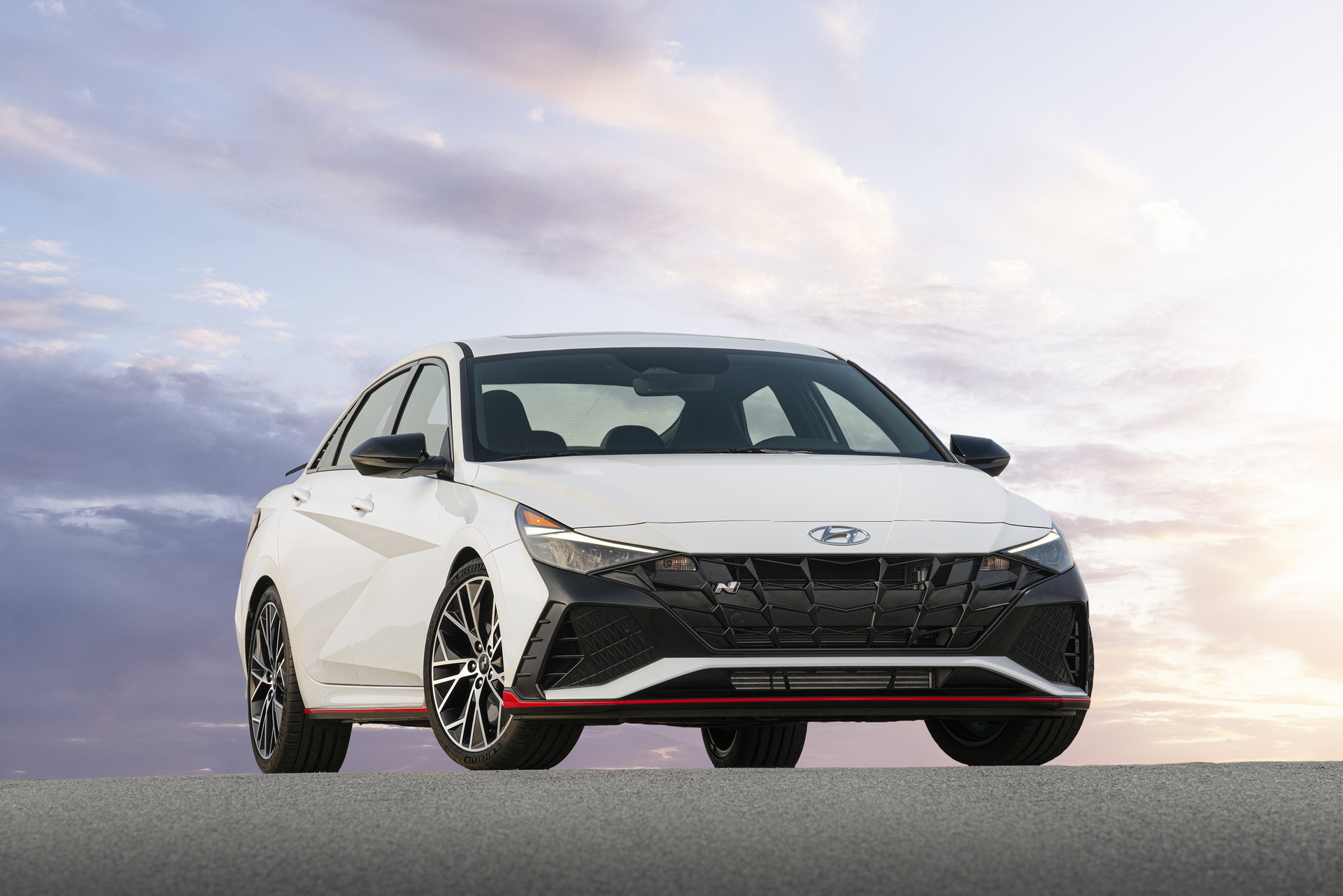 2022-hyundai-elantra-n-3.jpeg