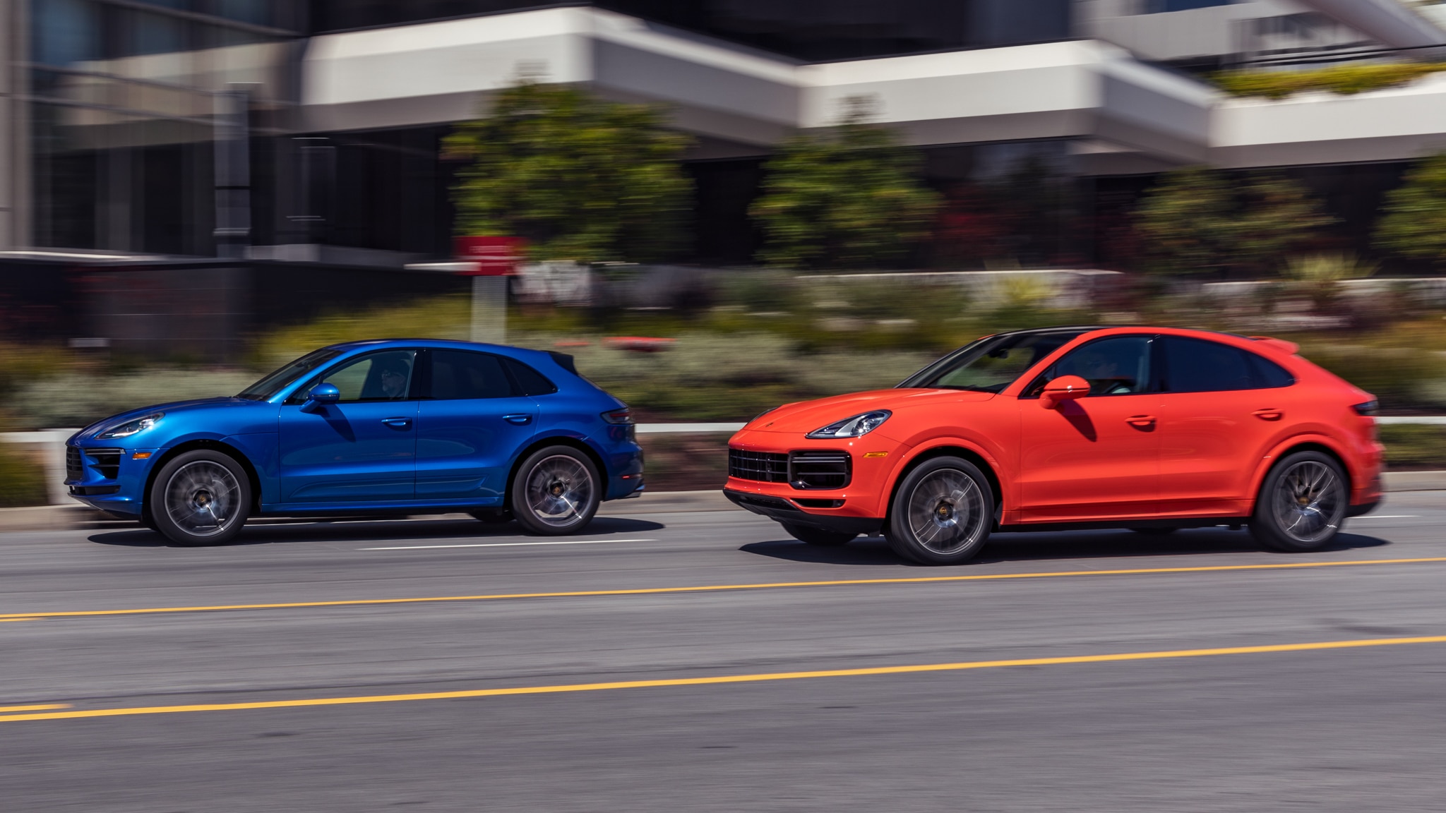 2021-porsche-cayenne-vs-macan-lead.jpg