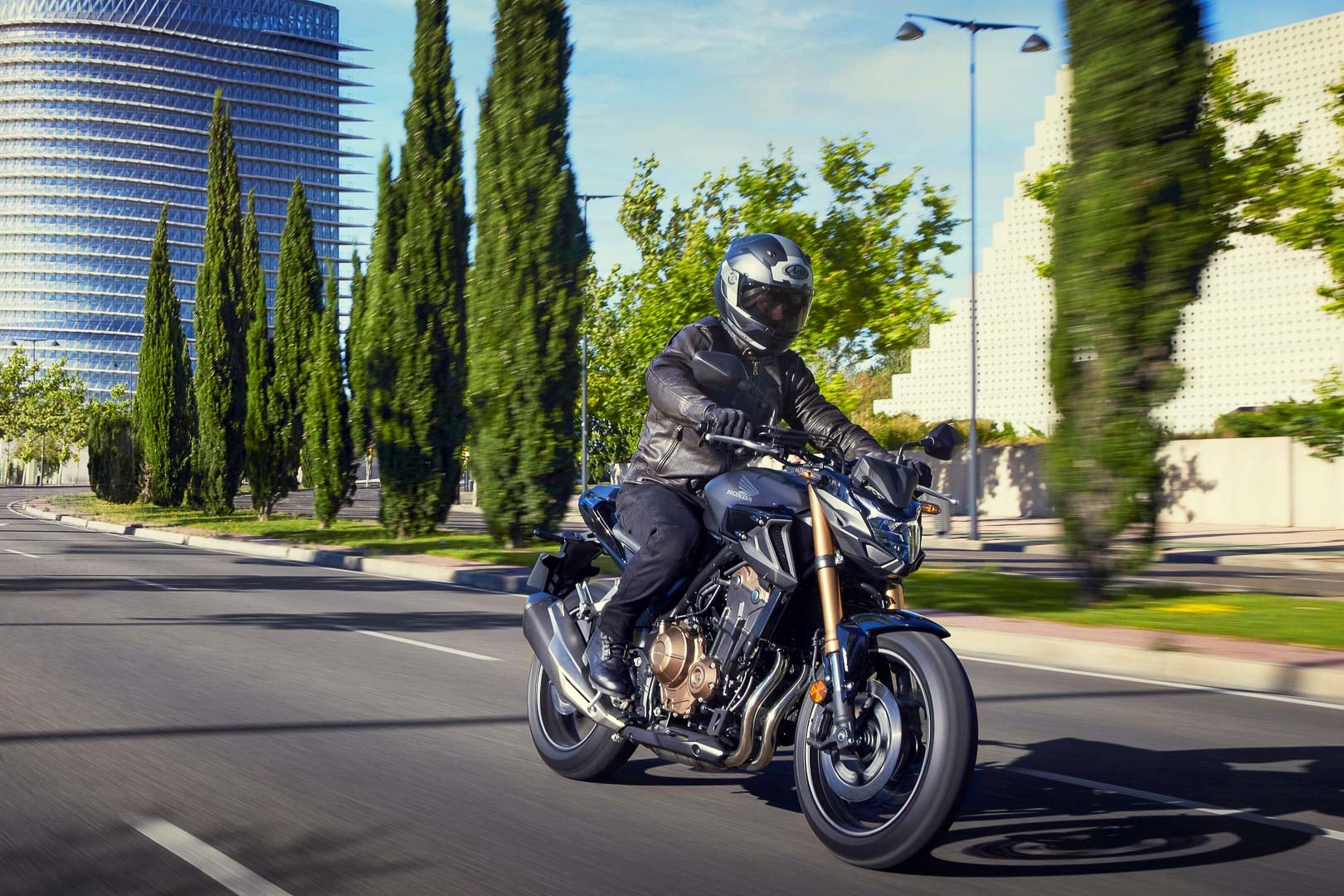 Xuất hiện môtô mới đẹp như Honda CB500X giá siêu rẻ