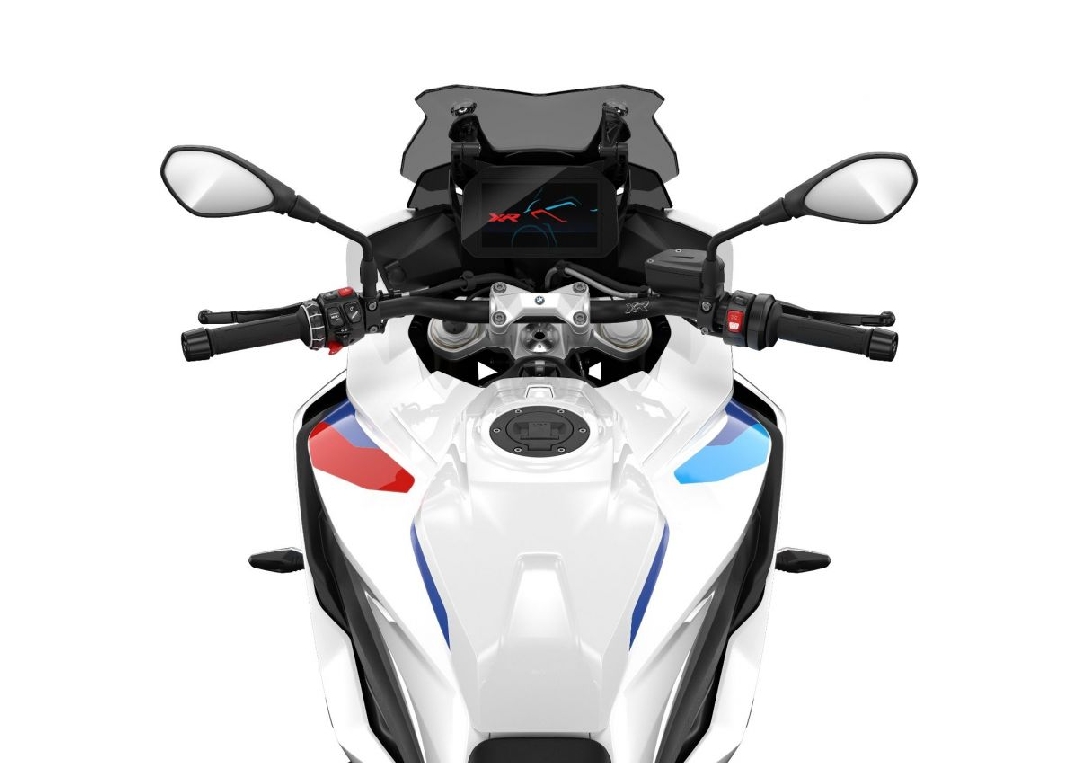 BMW S1000RR 2022 thêm bộ áo mới 2022-BMW-Motorrad-S1000XR (3).jpg