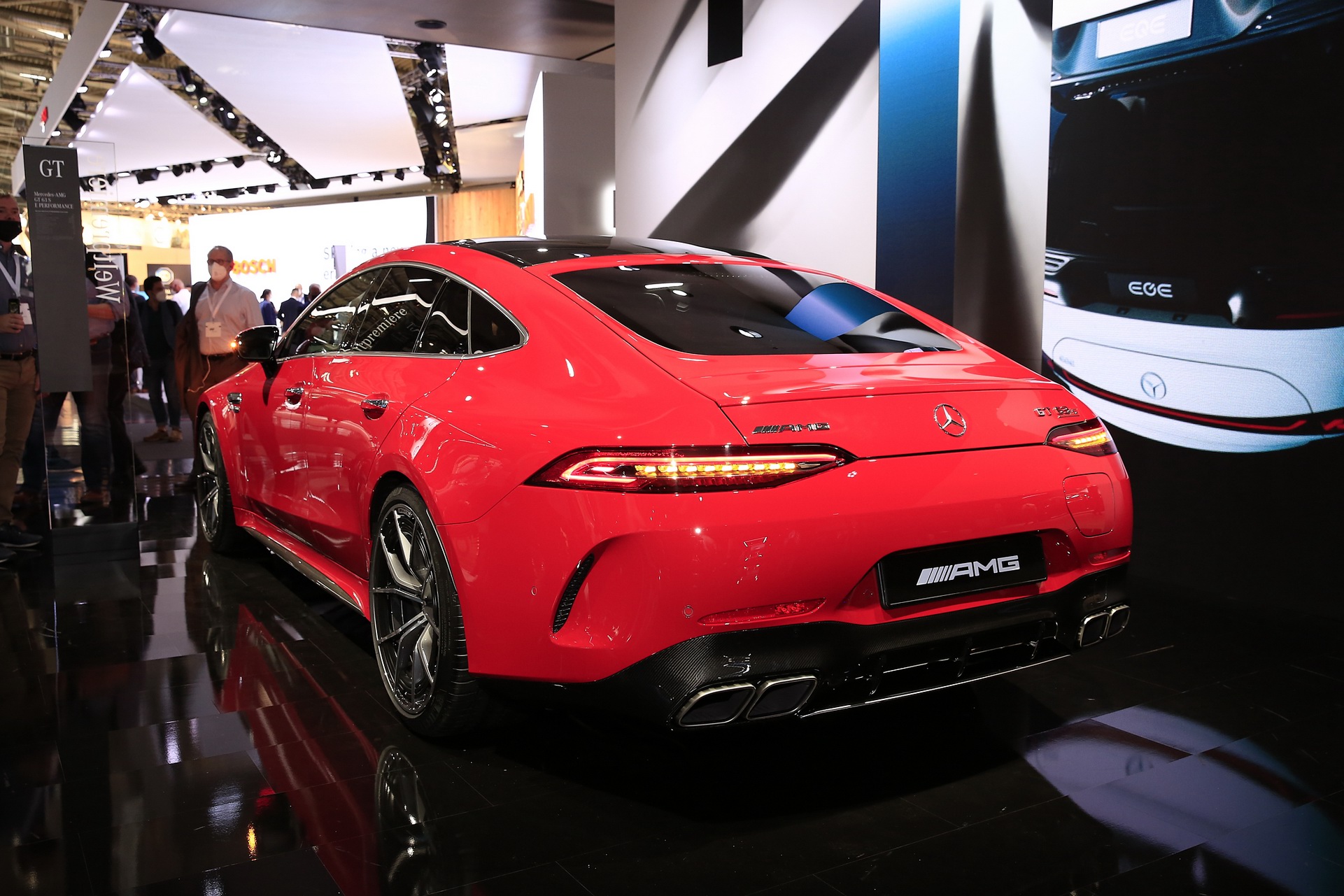 mercedes-amg-gt-63-s-e-performance-14.jpeg