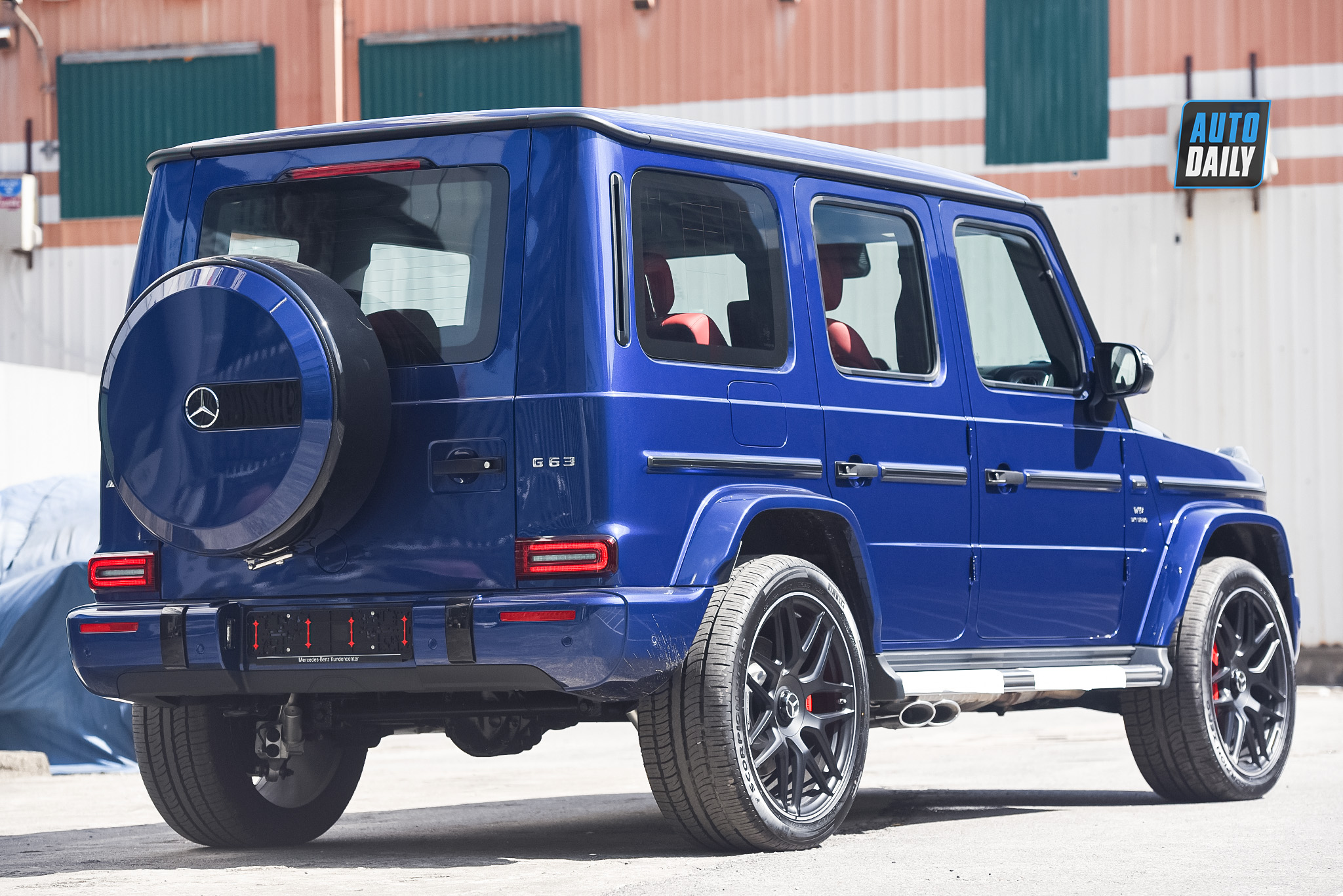 Bộ sưu tập màu sắc đa dạng của Mercedes-AMG G63 thế hệ mới tại Việt Nam 241129192-1474251656265262-1017237682377481139-n.png