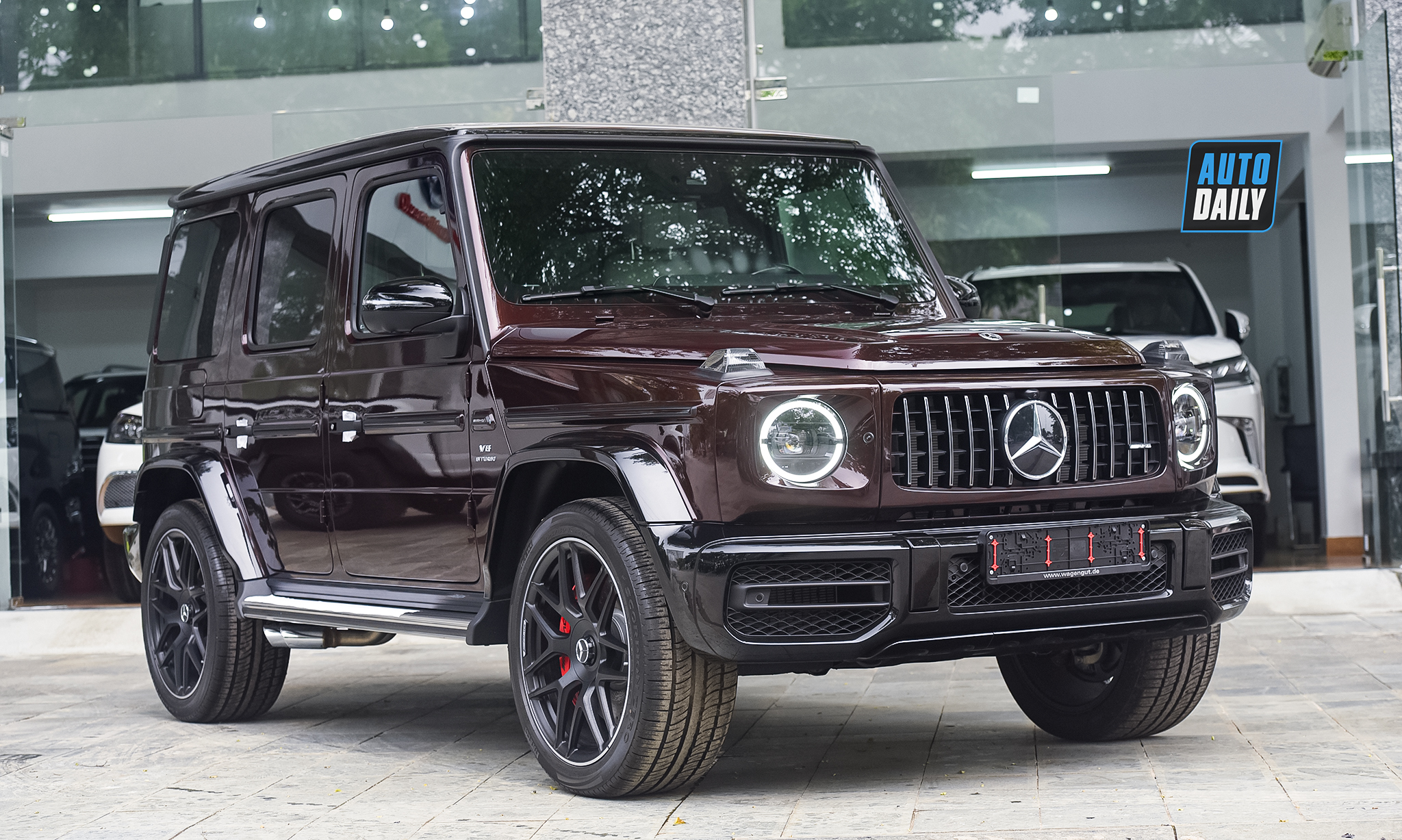 Bộ sưu tập màu sắc đa dạng của Mercedes-AMG G63 thế hệ mới tại Việt Nam 17.jpeg