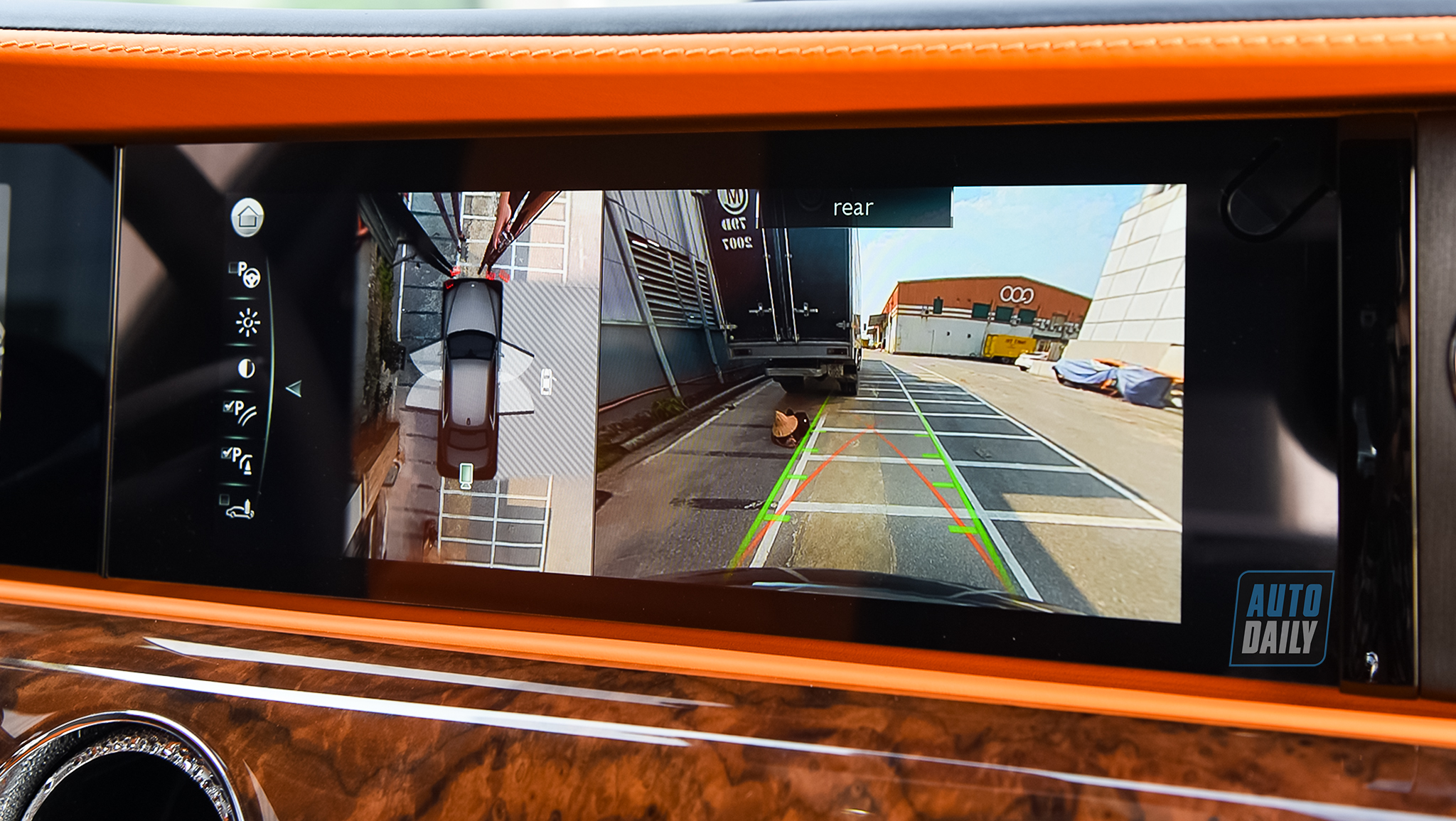 Ảnh chi tiết Rolls-Royce Ghost EWB 2021 đặt hàng cá nhân hoá 26.jpg