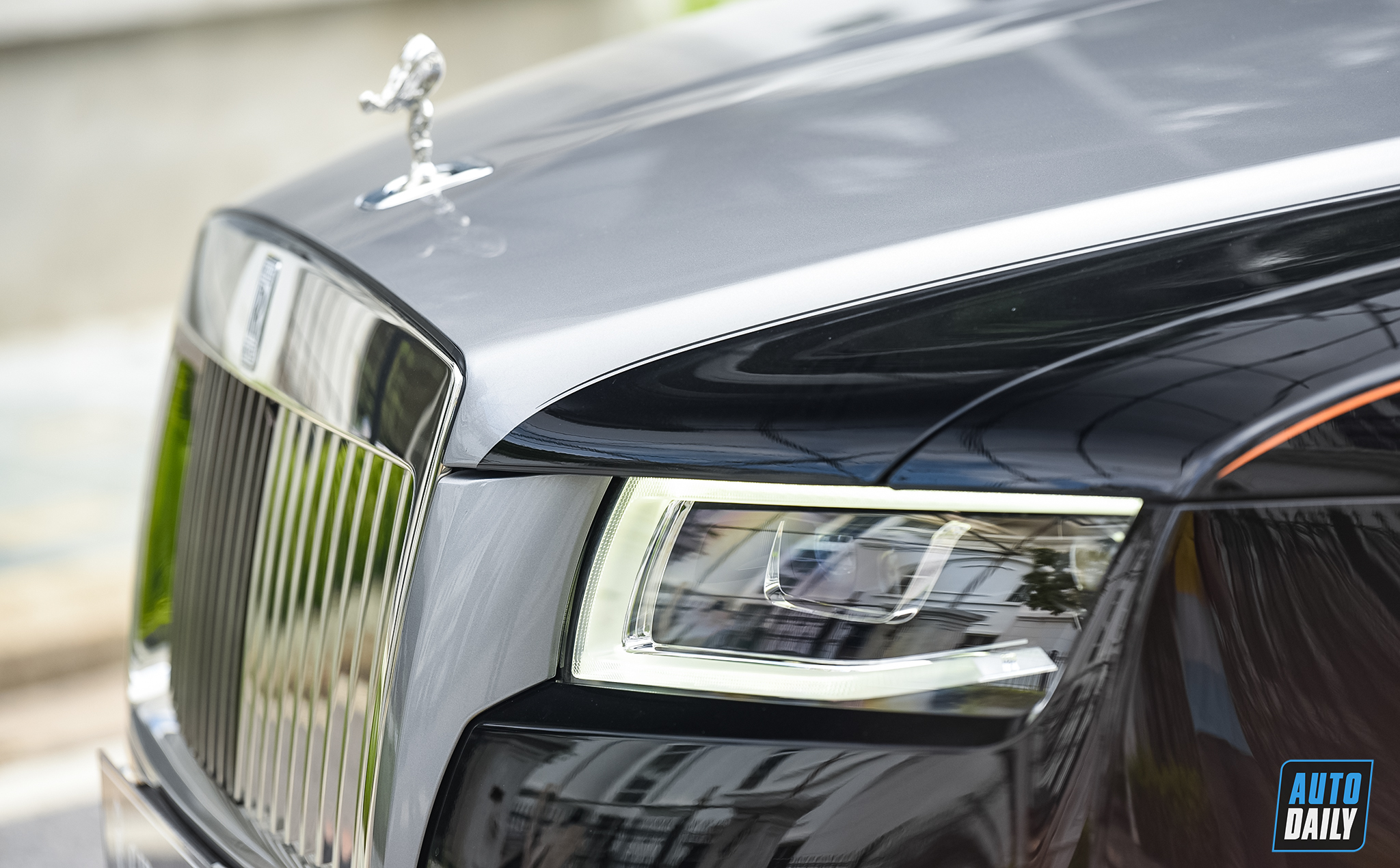 Ảnh chi tiết Rolls-Royce Ghost EWB 2021 đầu tiên về Việt Nam a17.jpg