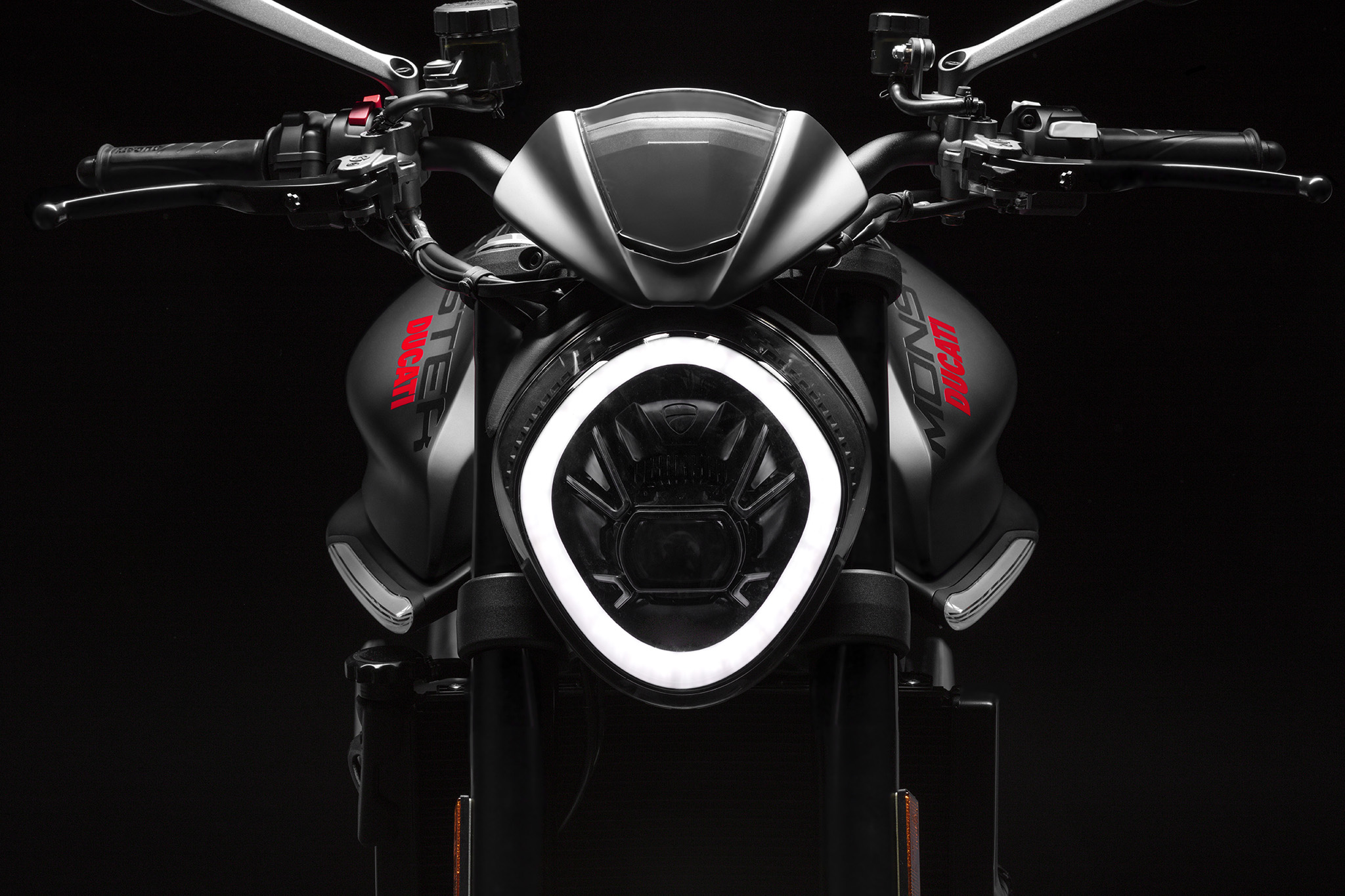 Ducati Monster 2021 có giá bán từ 17.680 USD tại ĐNÁ, sắp về Việt Nam Ducati Monster 2021 (5).jpg