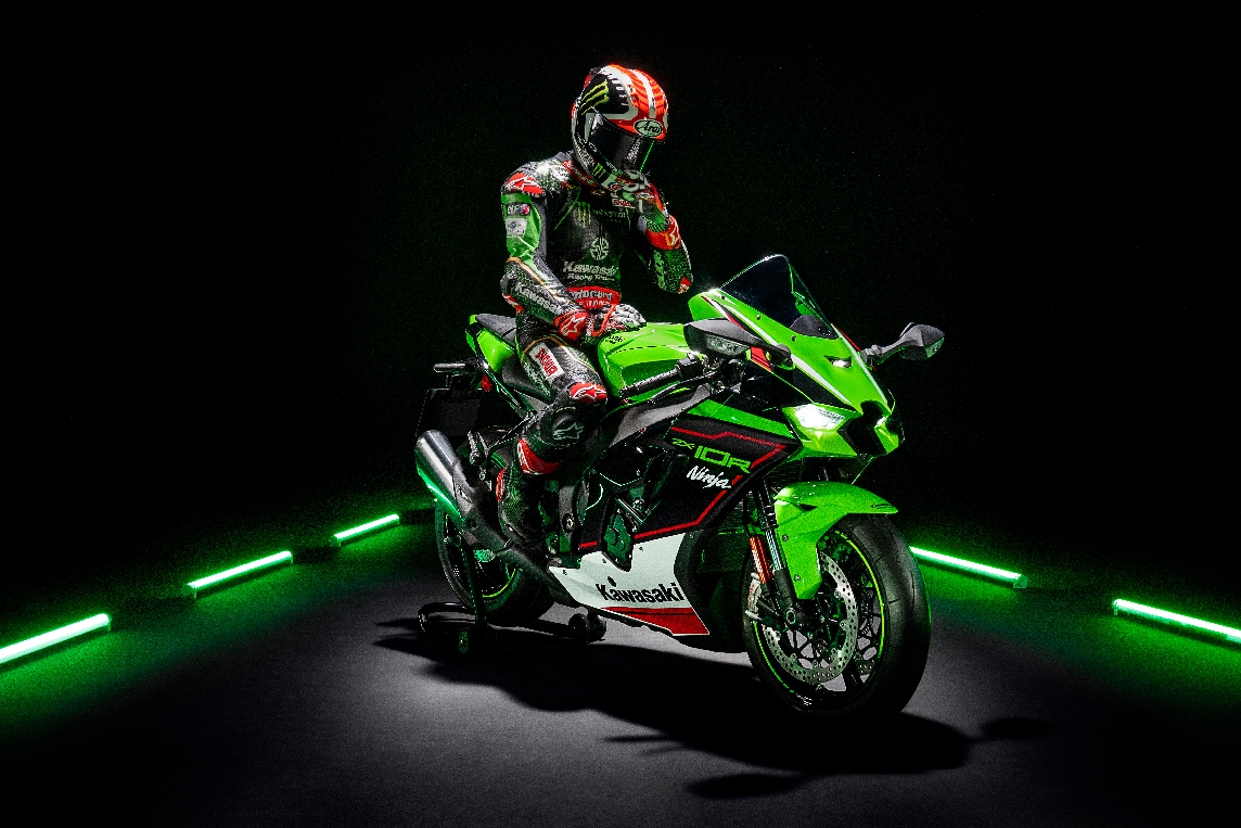 Kawasaki Ninja ZX-10R 2021 chính thức ra mắt, giá từ 729 triệu đồng Kawasaki Ninja ZX-10R 2021 (5).jpg