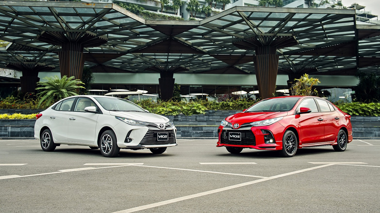 Toyota Việt Nam bán được hơn 3.000 xe trong tháng 9/2021