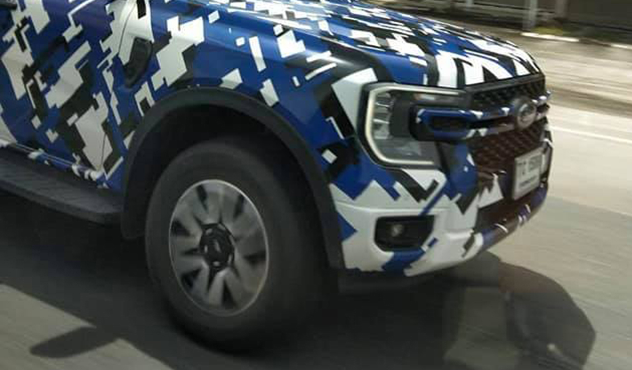 2022-ford-ranger-spyshot-2.jpeg