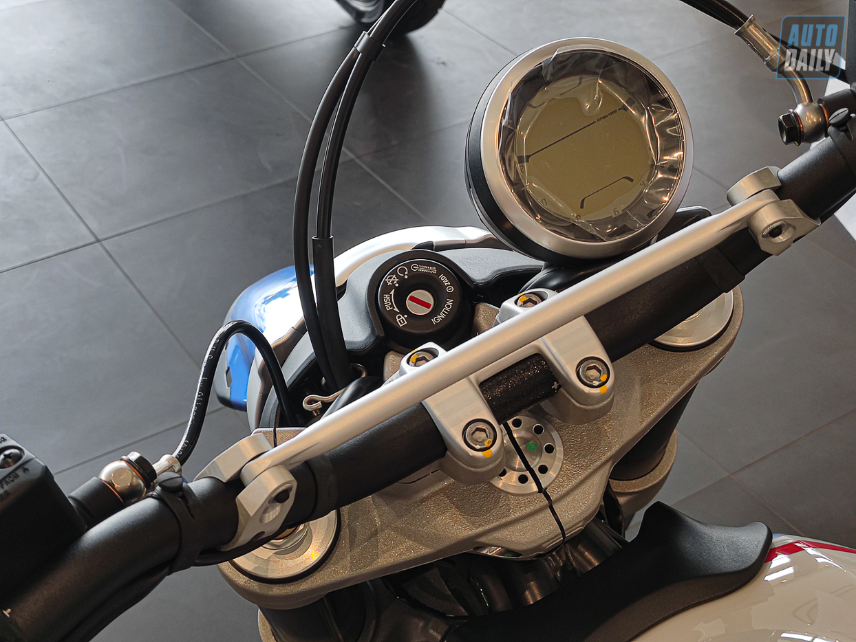 Ducati Scrambler Desert Sled – Động cơ cấp tiến ẩn trong vẻ đẹp hoài cổ Ducati Scrambler Desert Sled 2021  (5).jpg