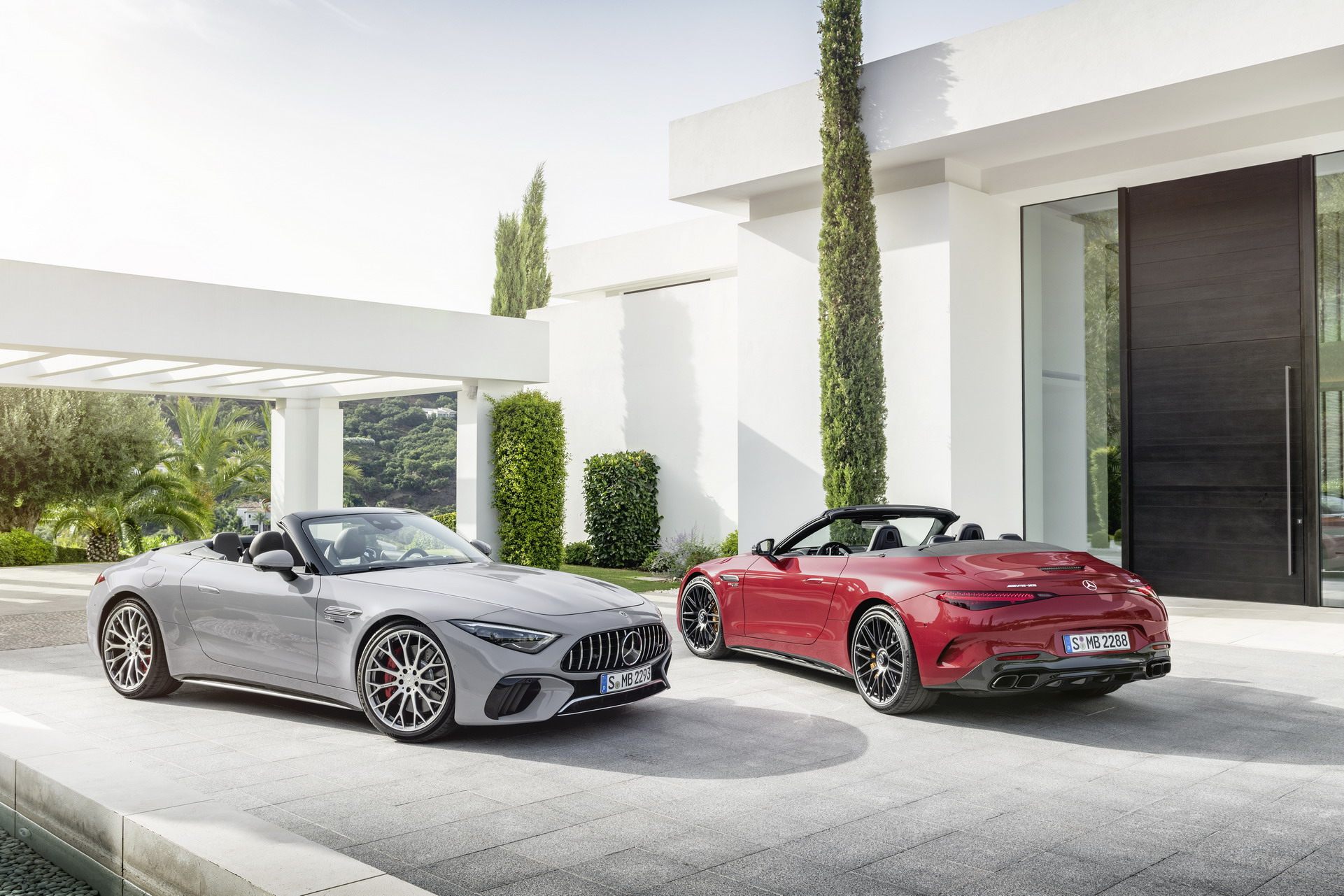 Mercedes-AMG SL 2022 ra mắt với mui mềm và 2+2 chỗ ngồi trở lại 2022-mercedes-amg-sl-53.jpeg