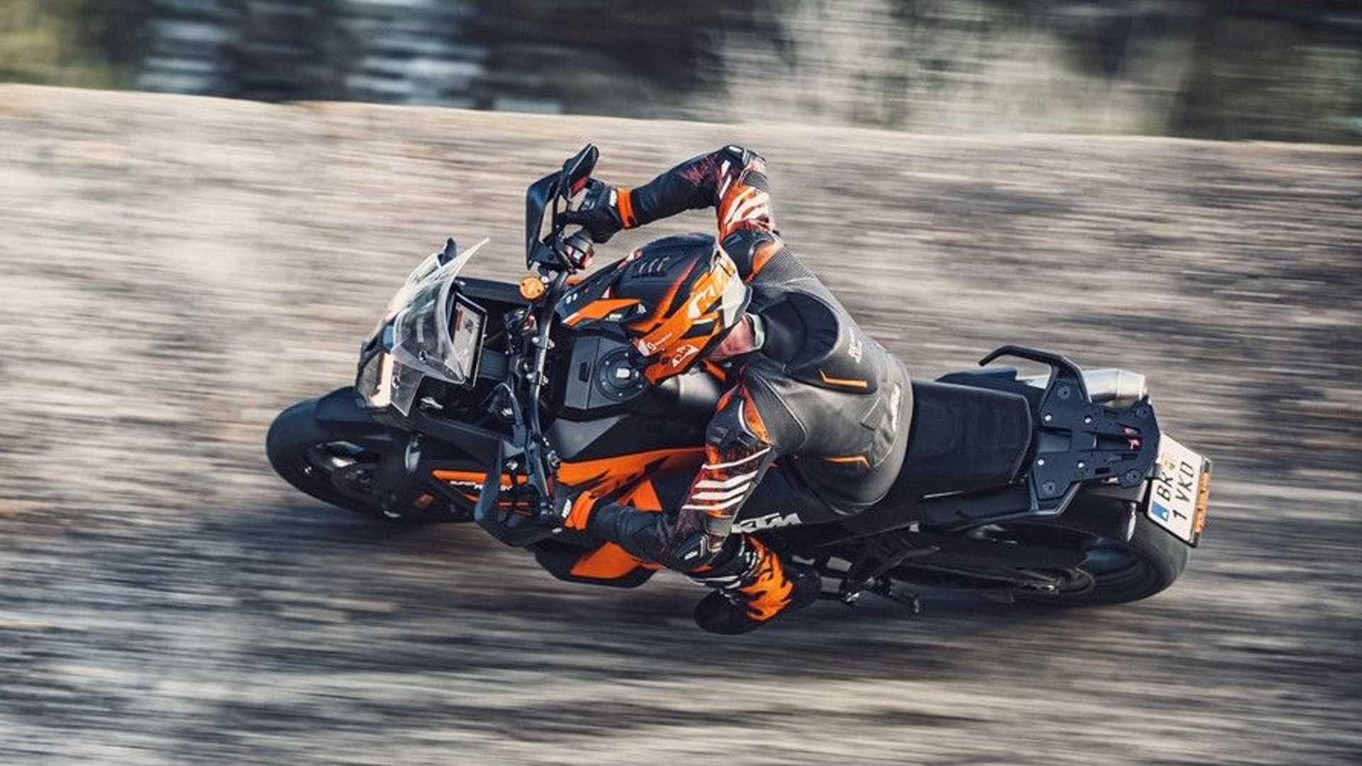 Trận chiến cân não giữa KTM 1290 Super Adventure và Ducati Multistrada V4 KTM 1290 Super Adventure S (3).jpg