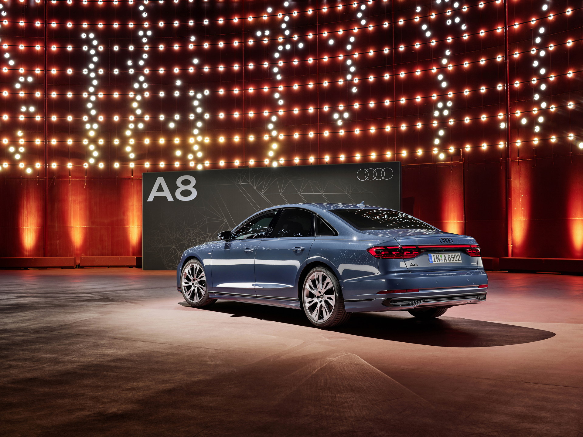 2022-audi-a8-facelift-2.jpg