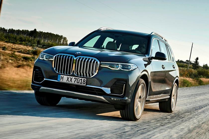 SUV hạng sang cỡ lớn: Chọn Range Rover 2022 hay BMW X7? bmw-x7-3.jpg