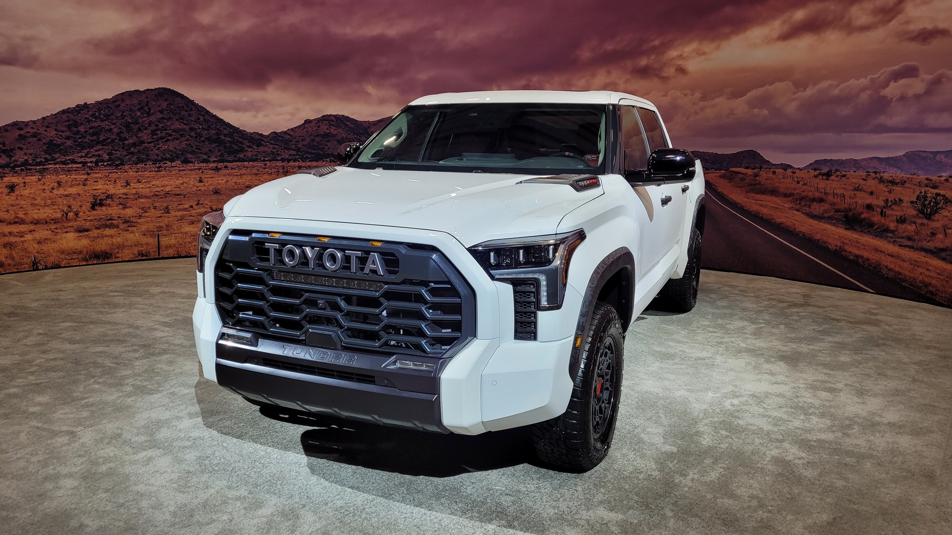 2022-toyota-tundra-626.jpeg