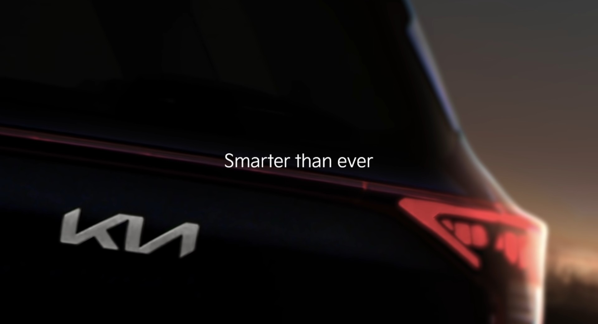 Kia Carens thế hệ thứ 4 hoàn toàn mới sẽ ra mắt vào ngày 16/12 kia-carens-teaser-3.jpeg