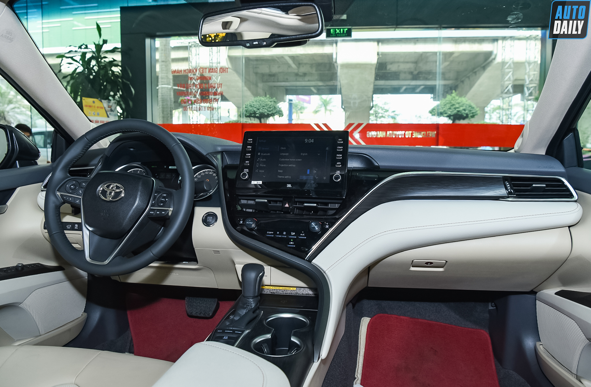 Chi tiết Toyota Camry 2.0Q 2022, lựa chọn mới giá 1,167 tỷ đồng 22.jpg