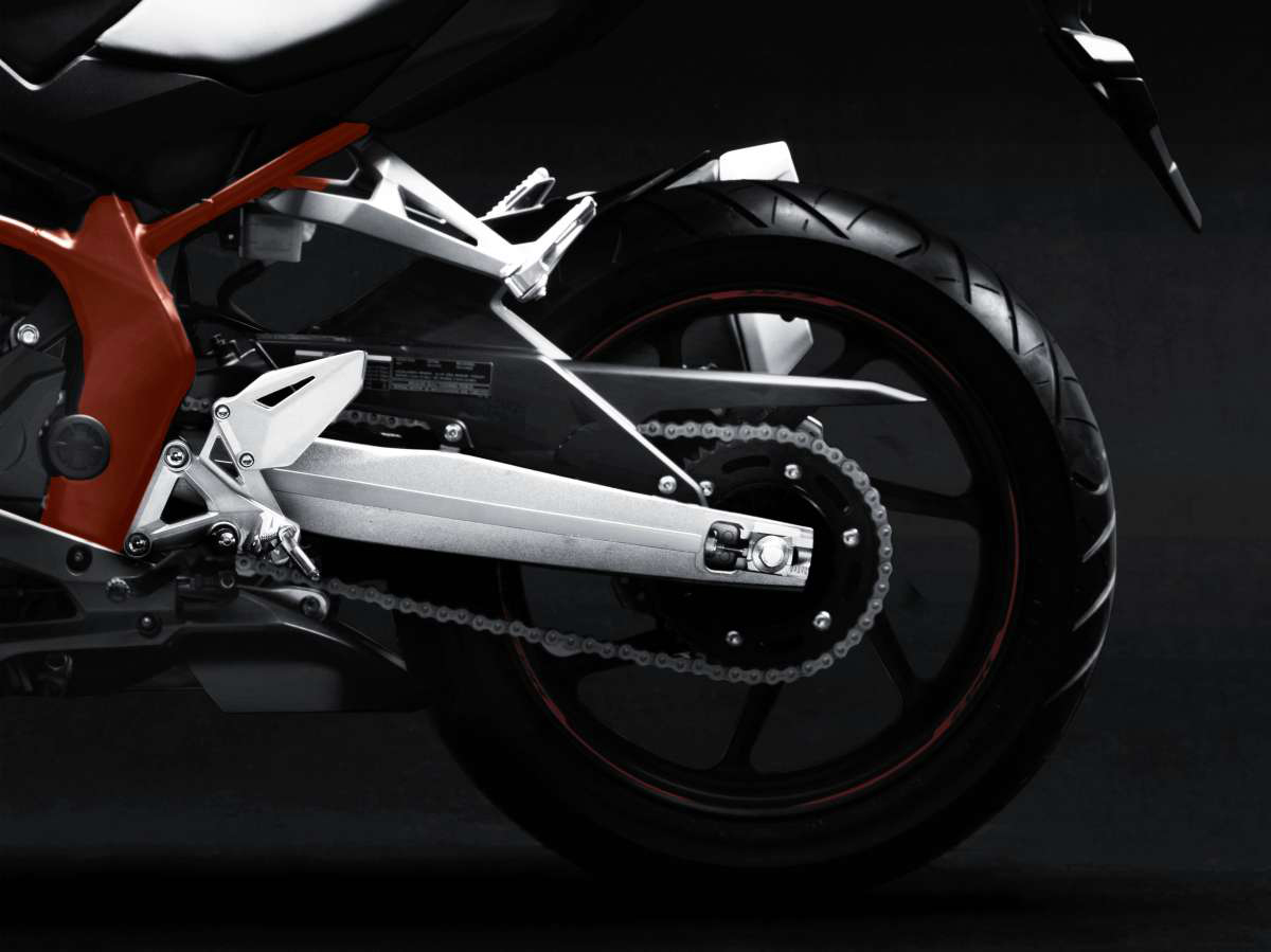 Honda CBR250RR 2022 trình làng với bộ áo giống siêu mô tô CBR1000RR-R SP Honda CBR250RR 2022 (6).jpg