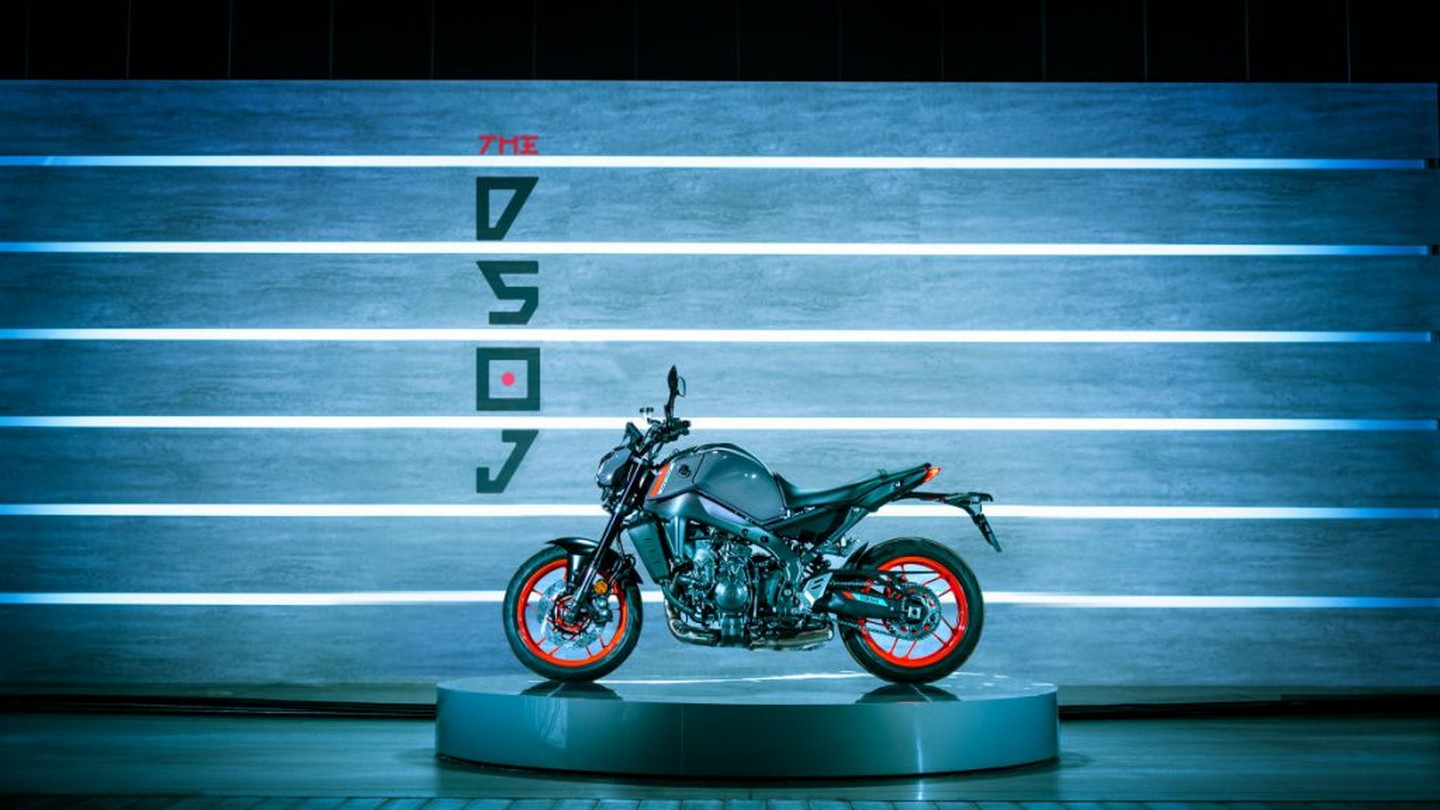 Những nâng cấp đáng giá của Yamaha MT-09 2021, đối thủ Ducati Monster Yamaha MT-09 202 (7).jpg