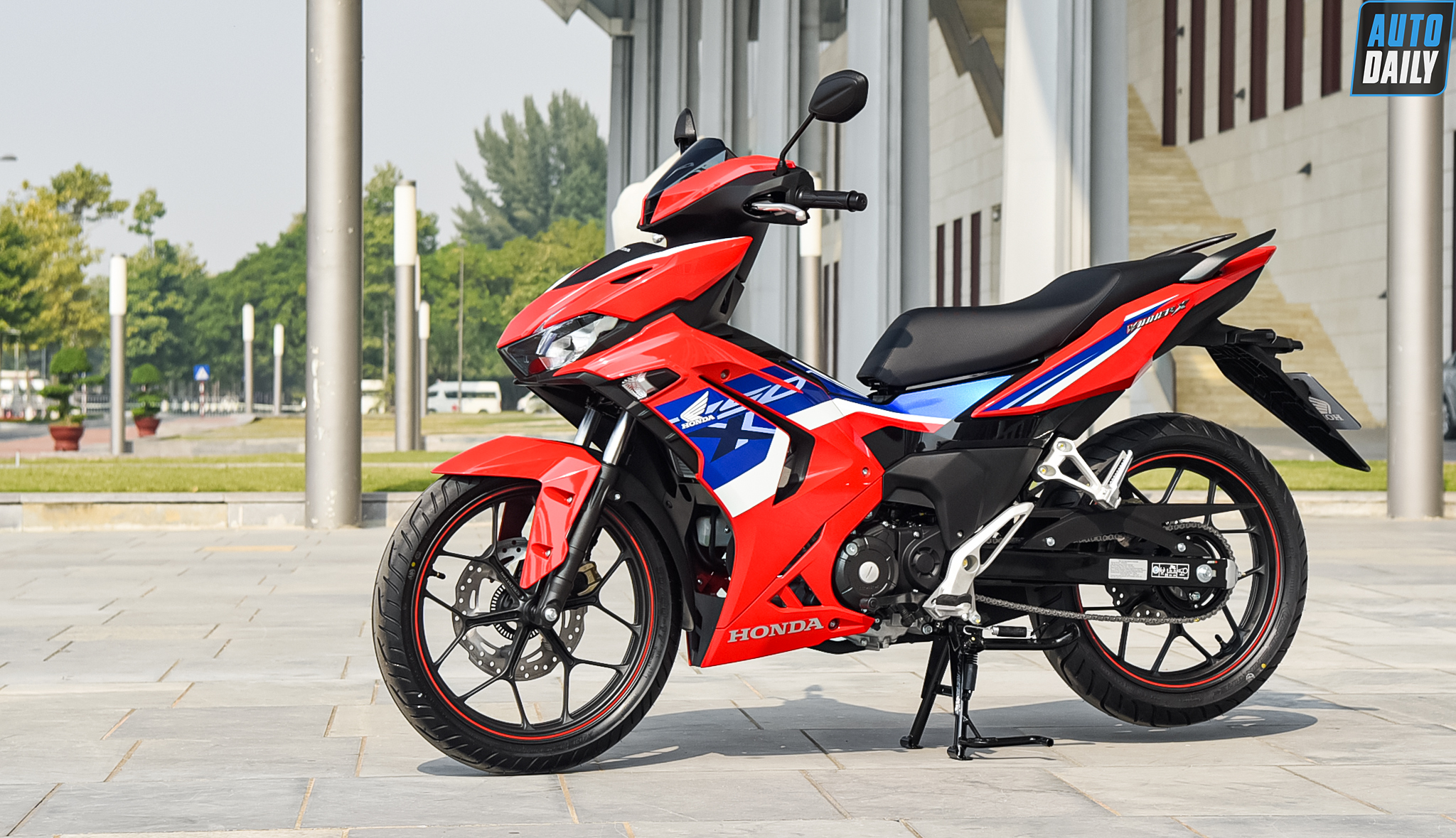 Chi tiết Honda Winner X 2022 giá từ 46 triệu tại Việt Nam adt-0941-copy.jpg