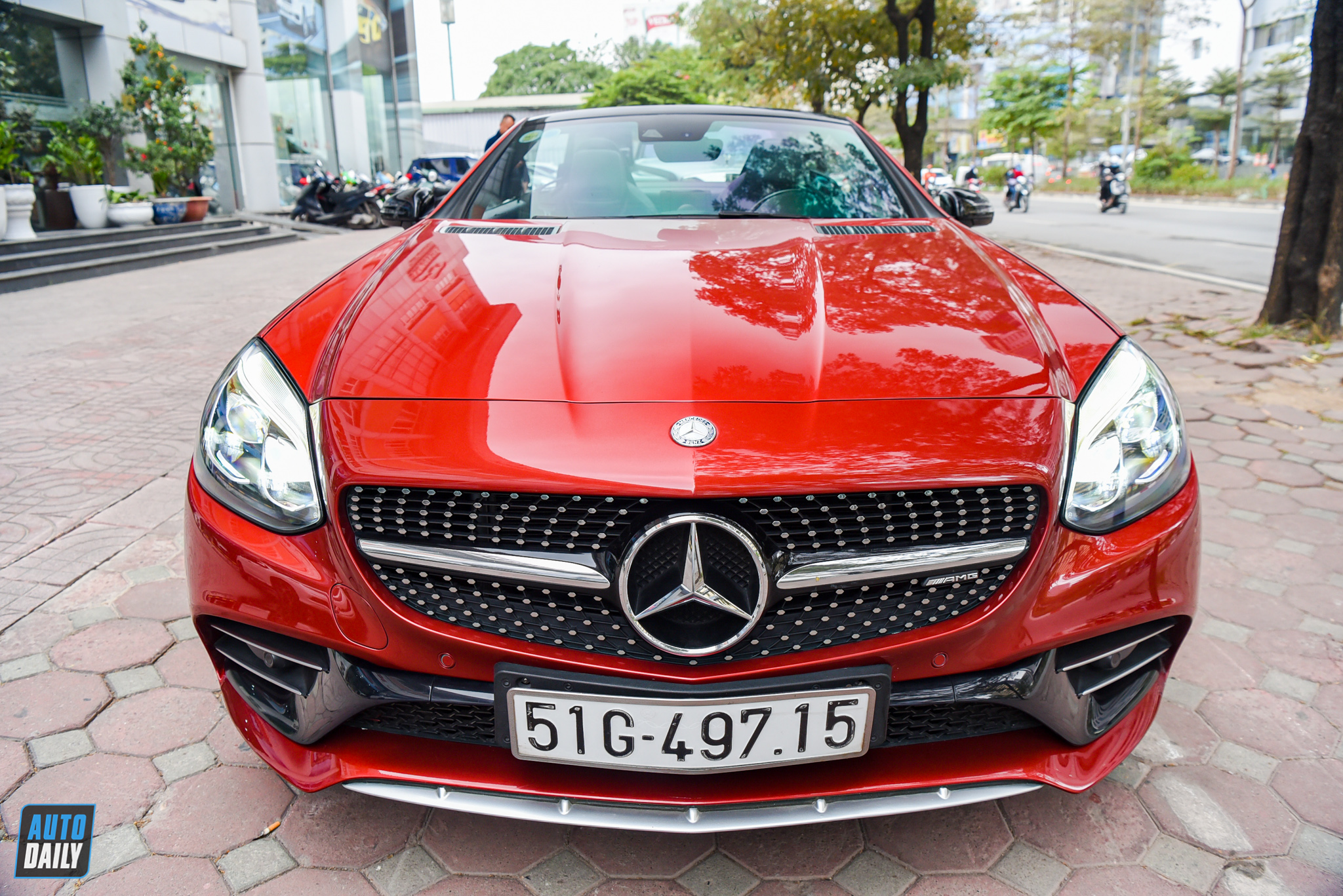 Mui trần mạnh mẽ Mercedes-AMG SLC 43 2017 bán lại giá hơn 3 tỷ adt-2421.jpg