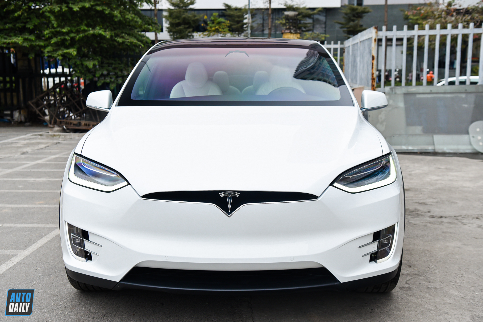 Chi tiết xe điện Tesla Model X Performance mới về Việt Nam adt-3118.jpg