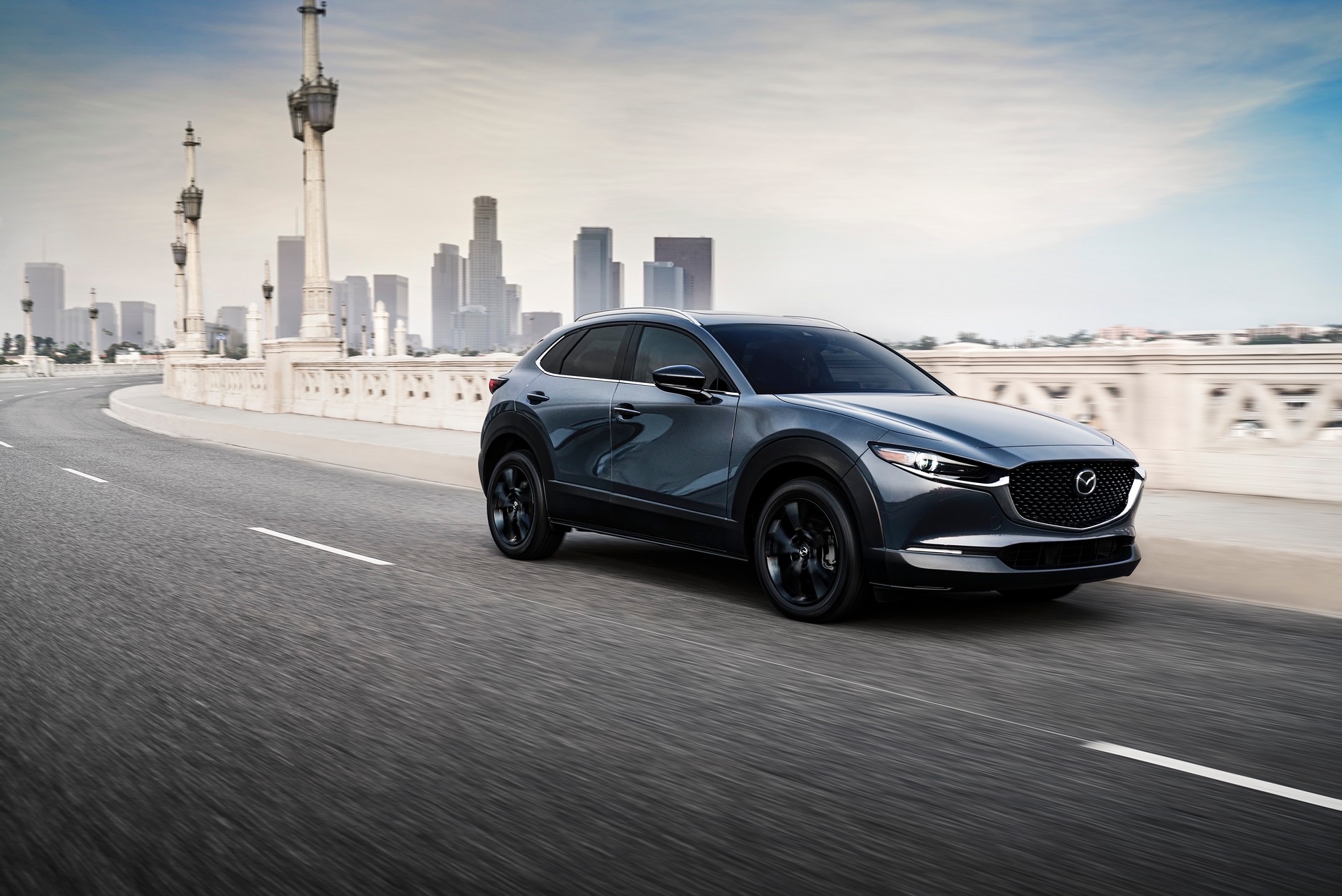 Mazda CX-30 2022 được trang bị tiêu chuẩn hệ dẫn động AWD, thêm bản Carbon Edition 2021-mazda-cx-30-1.jpg