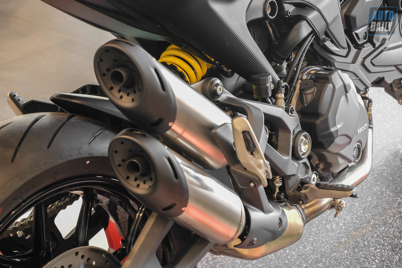 Ducati Monster 937 2021 - Trọng lượng nhẹ, nhỏ gọn và linh hoạt hơn Ducati Monster 937 2021  (10).jpg