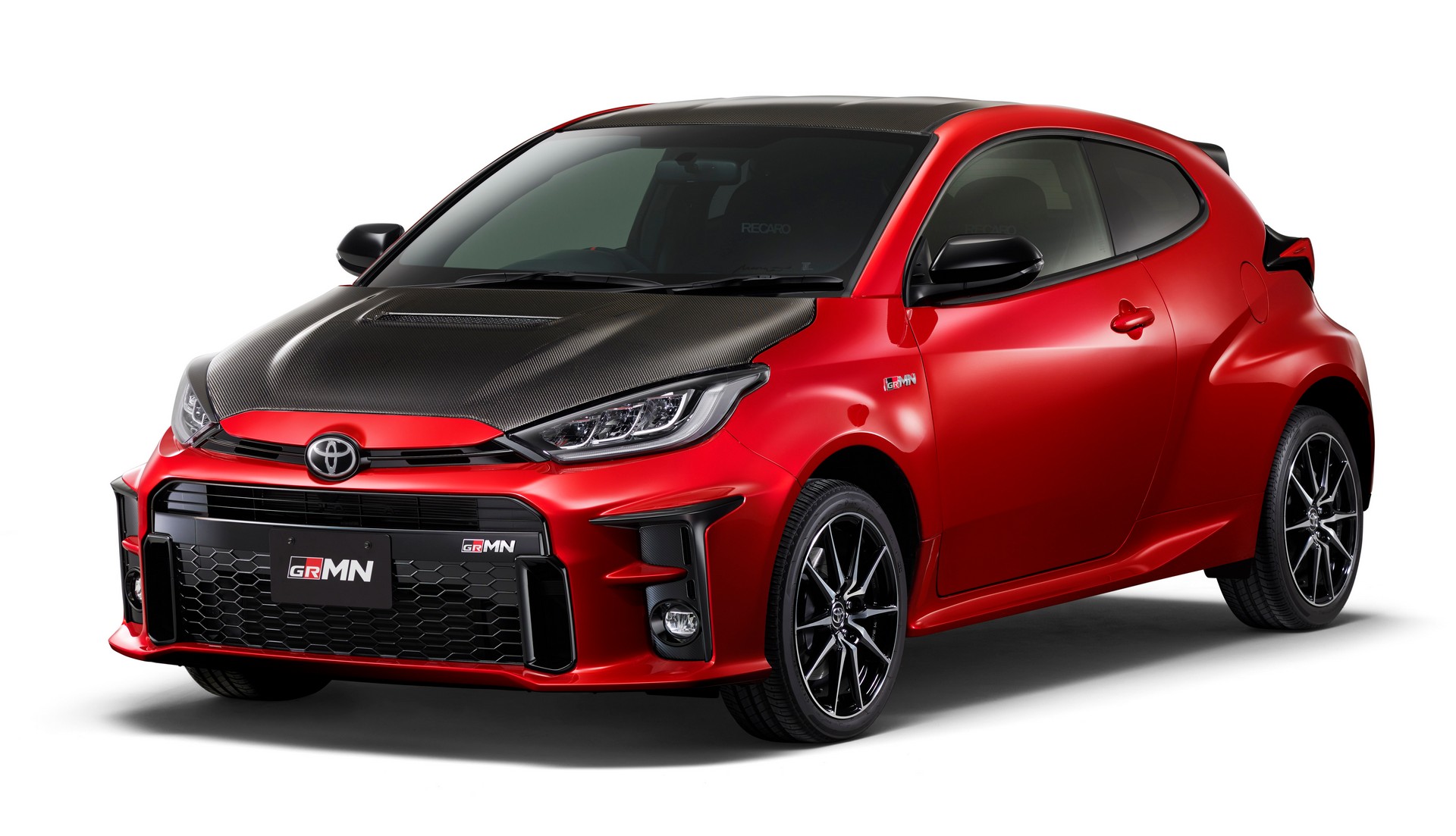 Toyota GRMN Yaris 2022 ra mắt, giới hạn chỉ 500 chiếc toyota-grmn-yaris-9.jpg