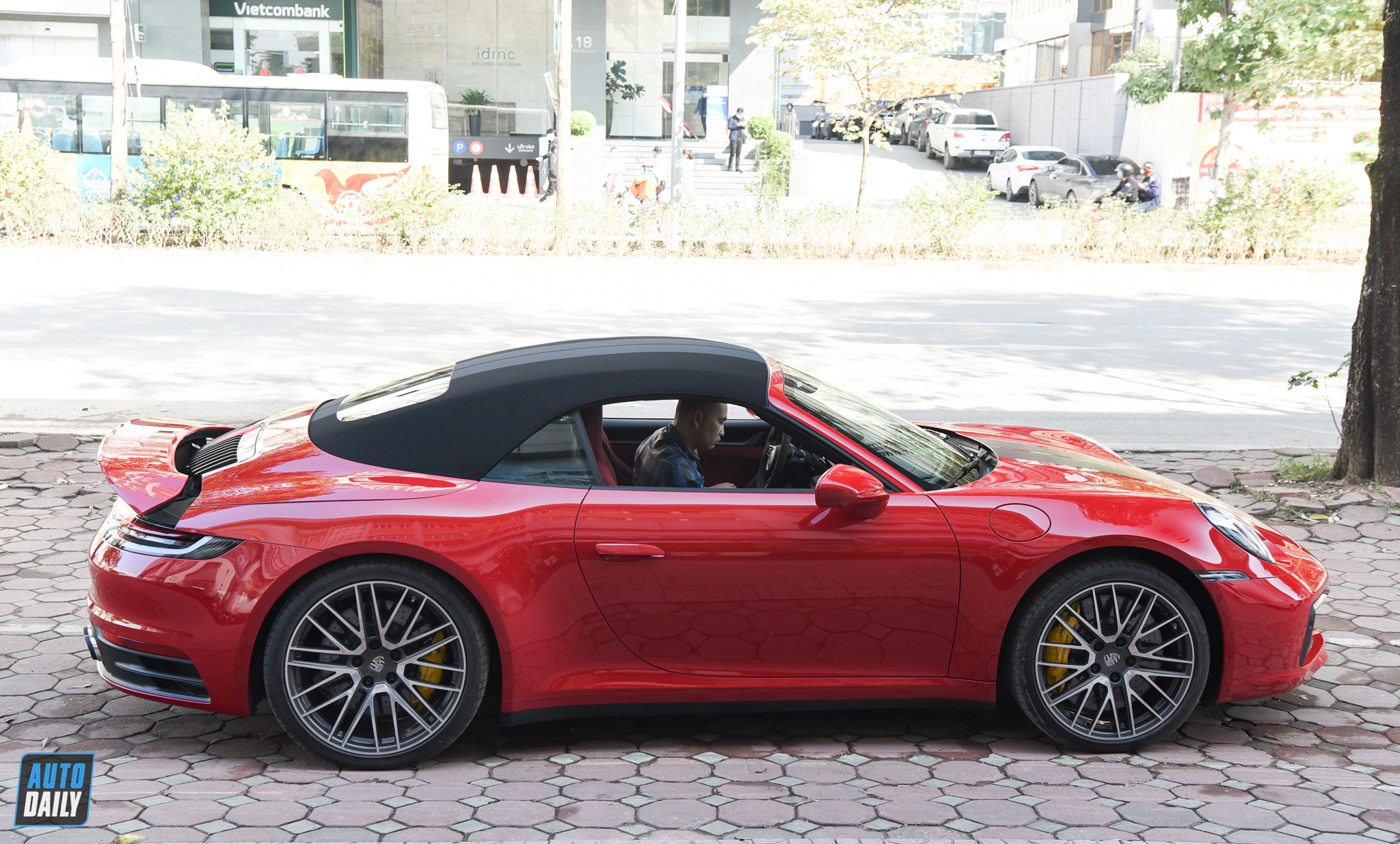 Ảnh chi tiết Porsche 911 Carrera S Cabriolet nhập tư nhân giá trên 10 tỷ adt-6694.jpg