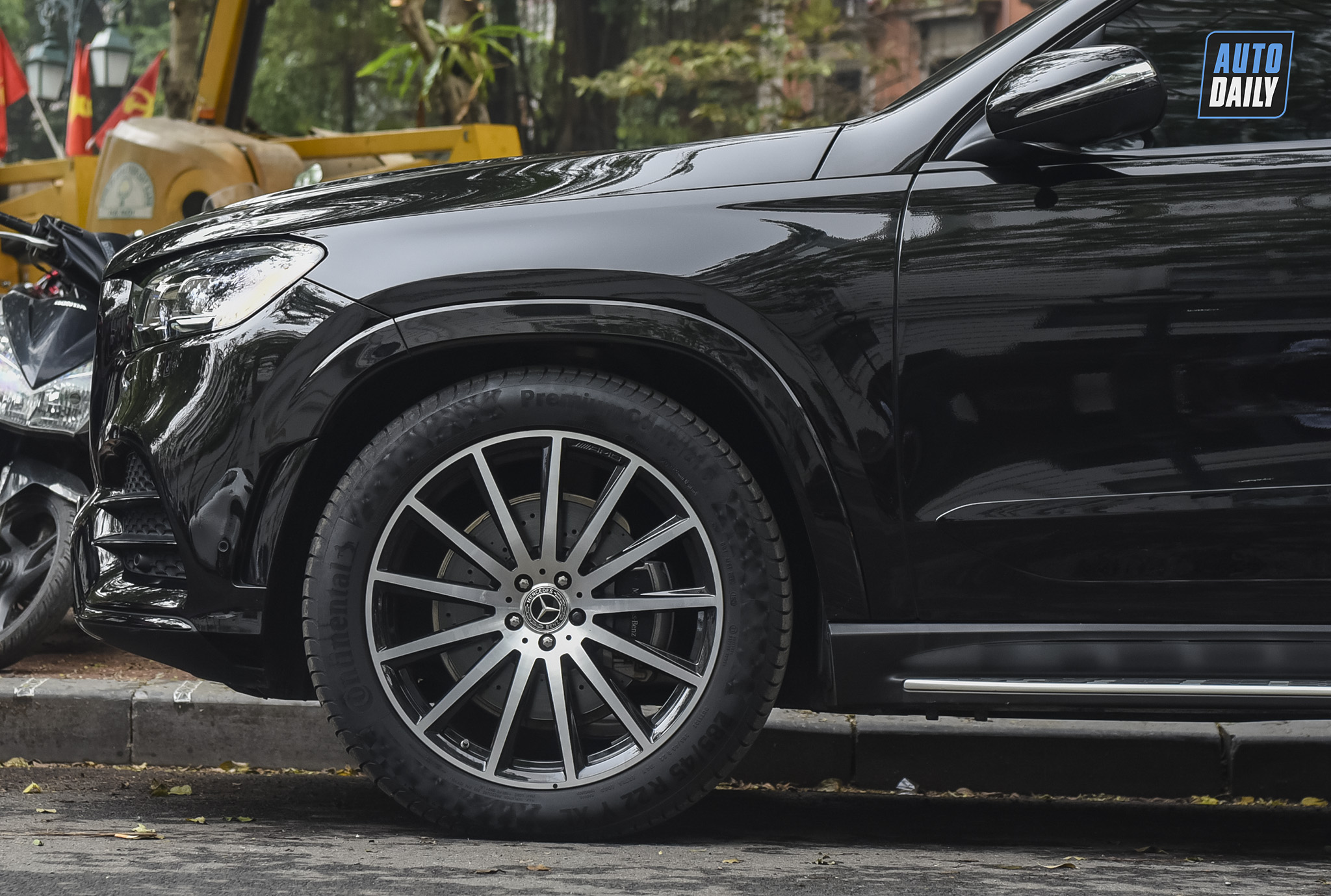 Chạm mặt Mercedes-Benz GLS 580 hơn 9 tỷ của đại gia Nghệ An adt-8944-copy.jpg