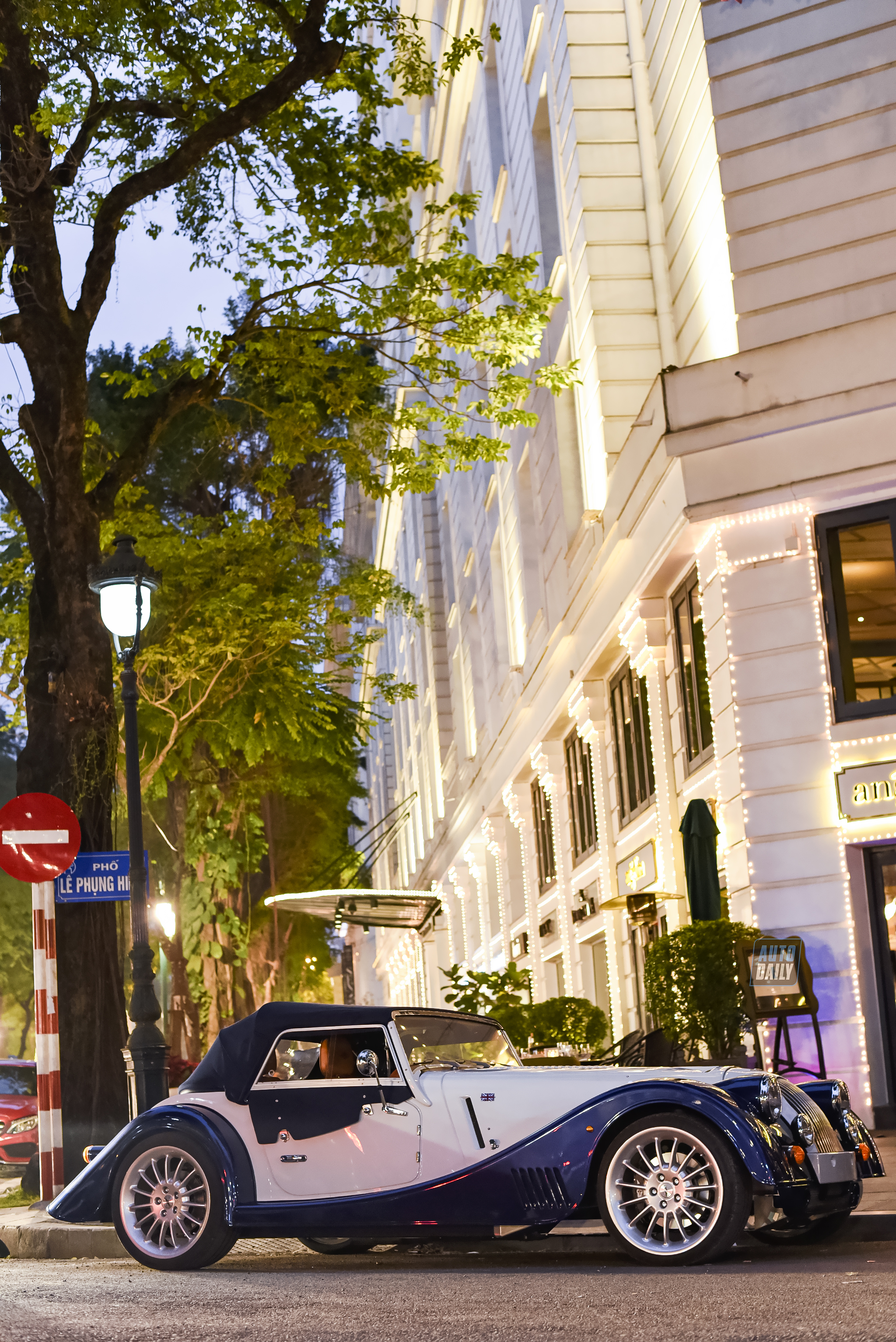 Ngắm Morgan Plus Six hơn 8 tỷ trên phố Hà Nội, động cơ BMW mạnh mẽ adt-0571-copy.jpg