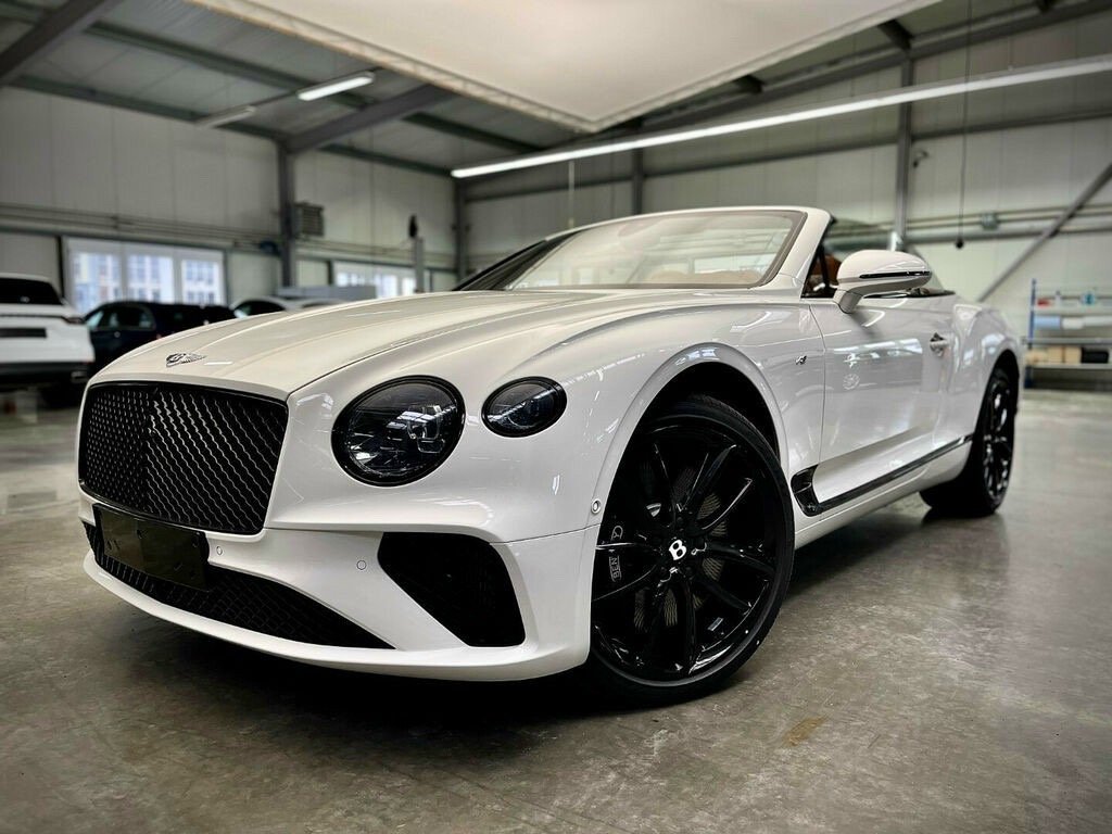 Bentley Continental GTC V8 2021 đầu tiên về Việt Nam, giá hơn 22 tỷ 20211227105611-674c-wm.jpeg