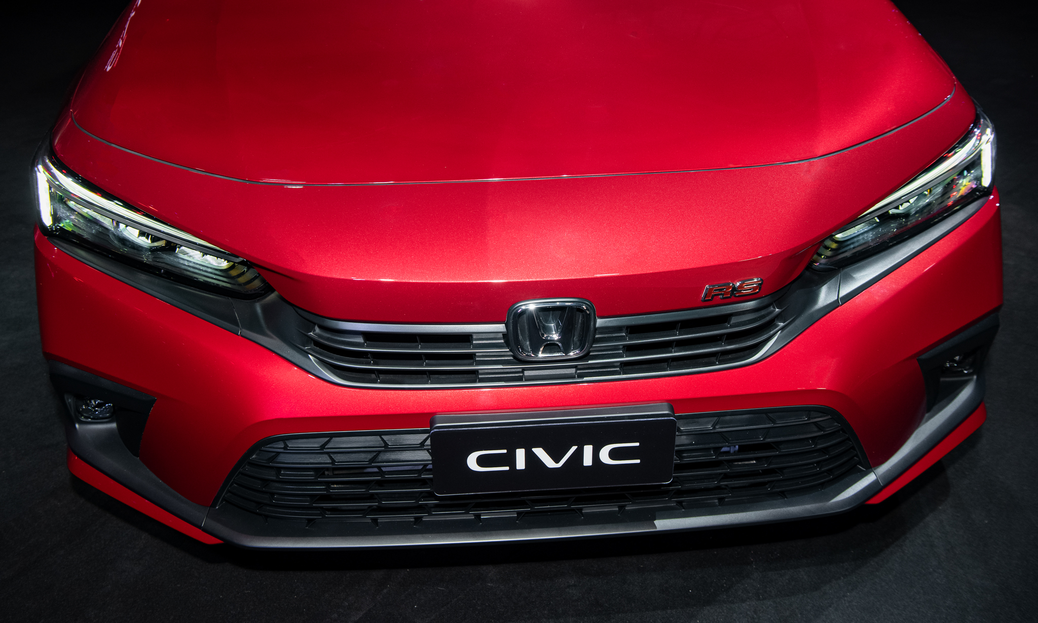 Diện kiến Honda Civic 2022 trên phố Hà Nội, giá từ 730 triệu Chi tiết Honda Civic RS 2022 giá 870 triệu vừa ra mắt tại Việt Nam honda-civic-2022-ngoai-that-6.jpg