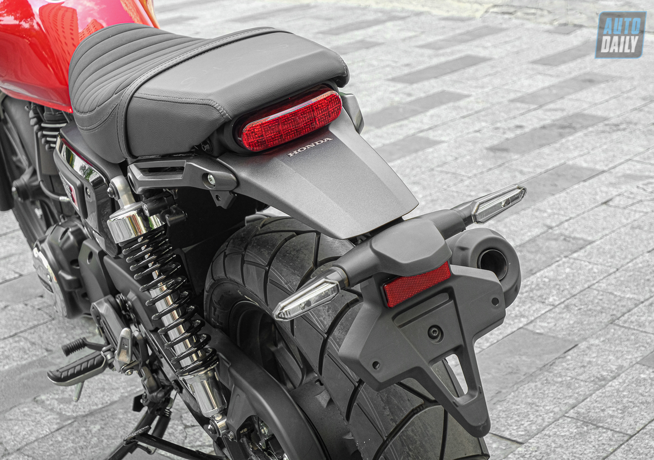 Honda CB350RS 2022 đầu tiên về Việt Nam, giá hơn 200 triệu đồng Honda CB350RS (9).jpg