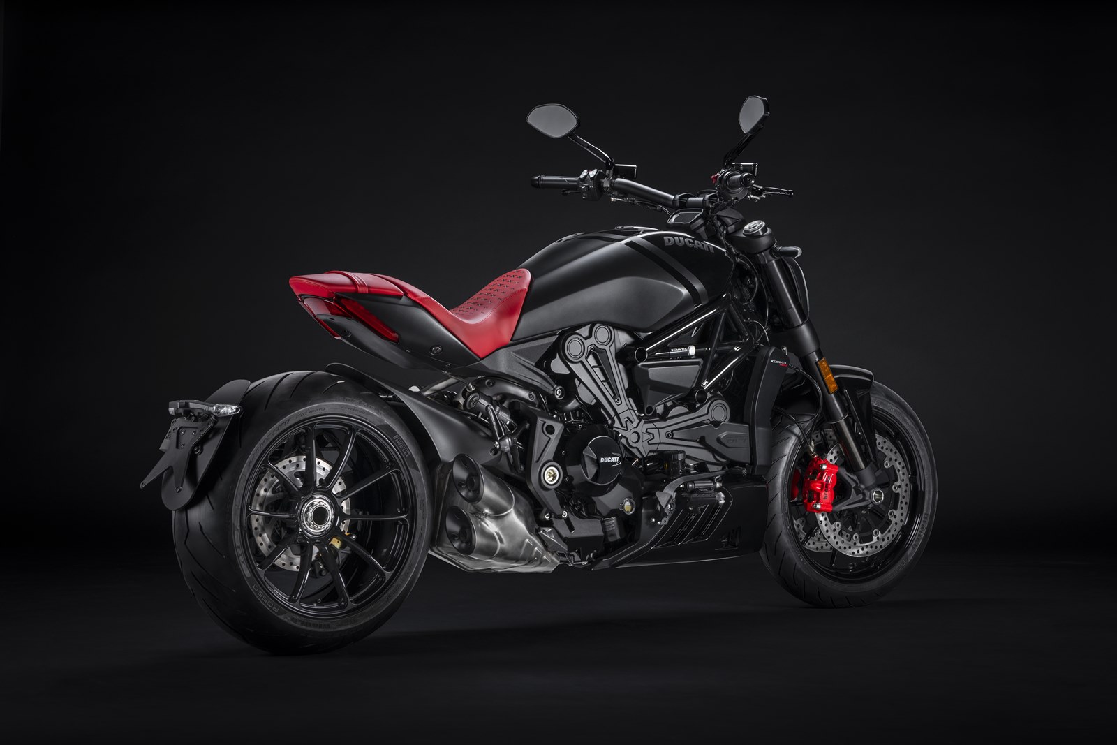 Ducati XDiavel Nera 2022 phiên bản giới hạn chỉ 500 chiếc được sản xuất Ducati XDiavel Nera 2022 (5).jpg