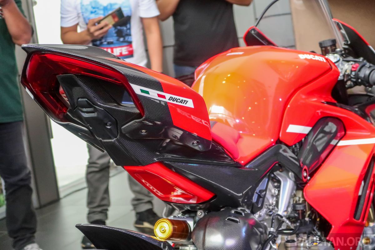 Ducati Superleggera V4 – Cực phẩm giới hạn 500 chiếc dự kiến về Việt Nam Ducati Superleggera V4 (28).jpg