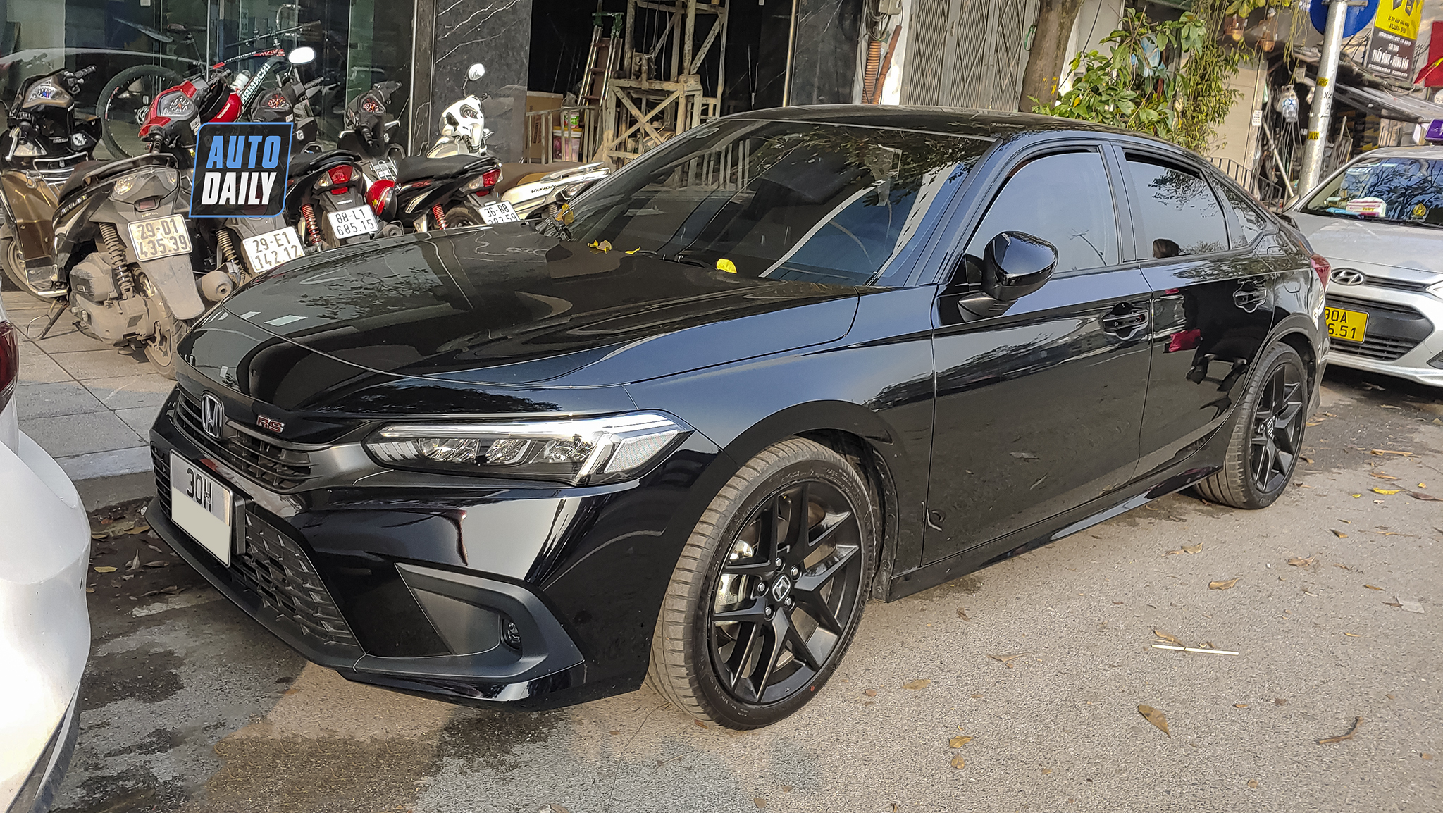 Diện kiến Honda Civic 2022 trên phố Hà Nội, giá từ 730 triệu honda-civic-3-copy.jpg