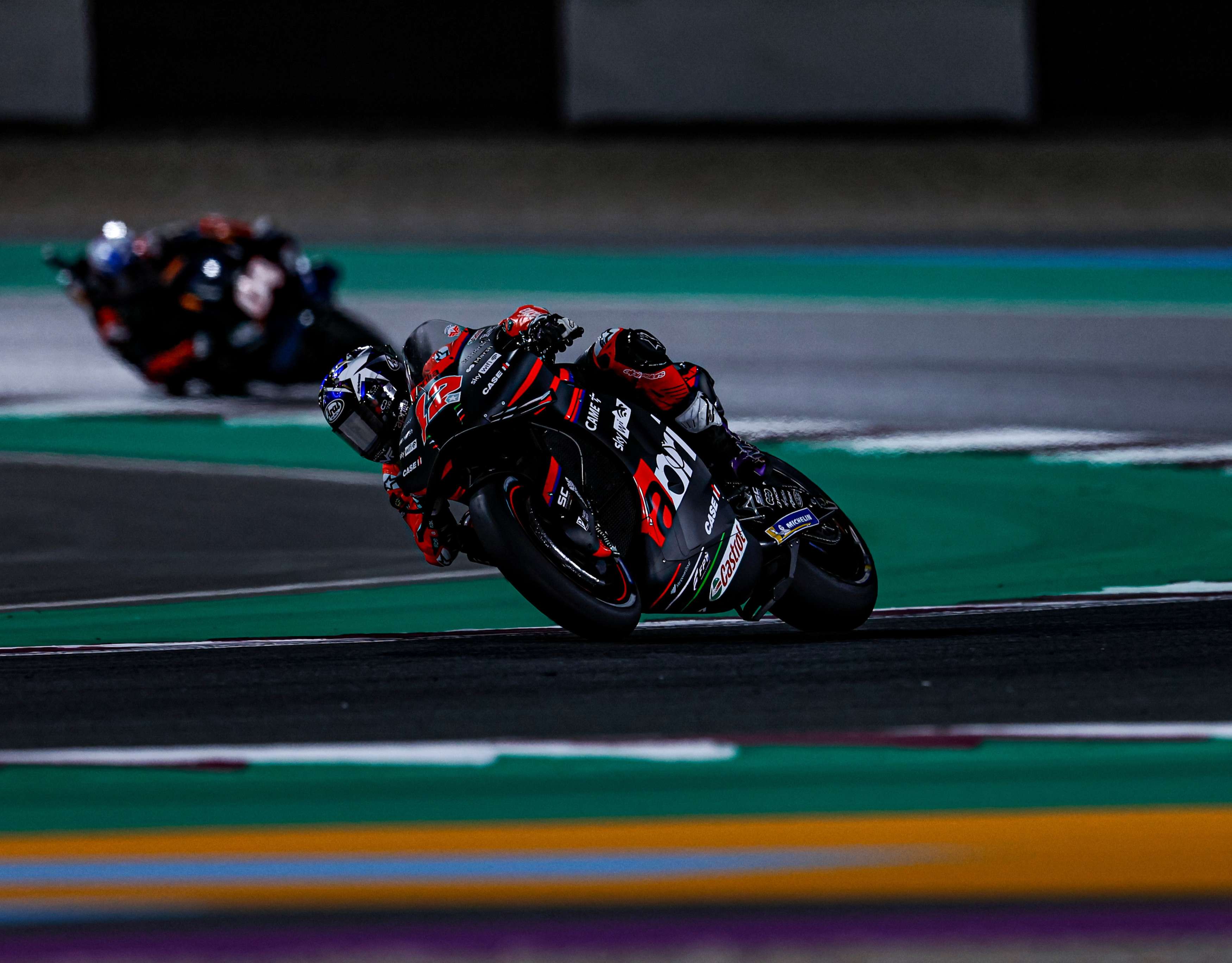 Aprilia Racing khởi động mùa giải MotoGP 2022 đầy mạnh mẽ 02.jpg