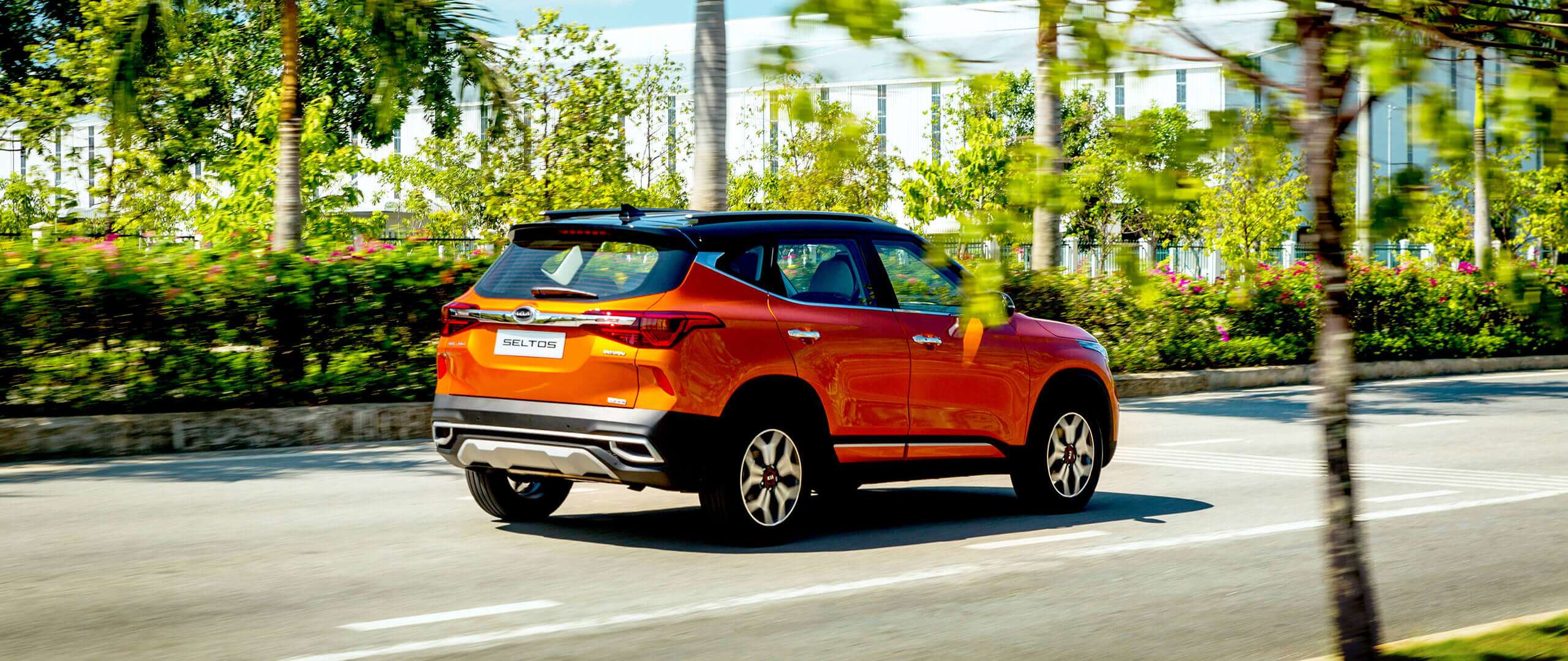 Dưới 750 triệu đồng, chọn Hyundai Creta Cao cấp hay Kia Seltos Premium? kia-seltos-3.jpg