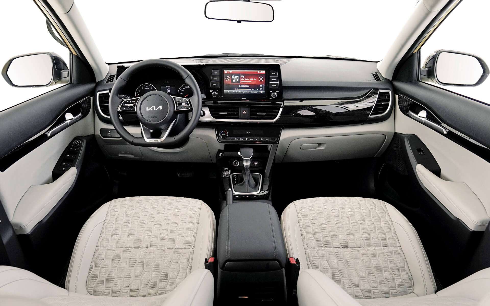 Dưới 750 triệu đồng, chọn Hyundai Creta Cao cấp hay Kia Seltos Premium? kia-seltos-4.jpeg